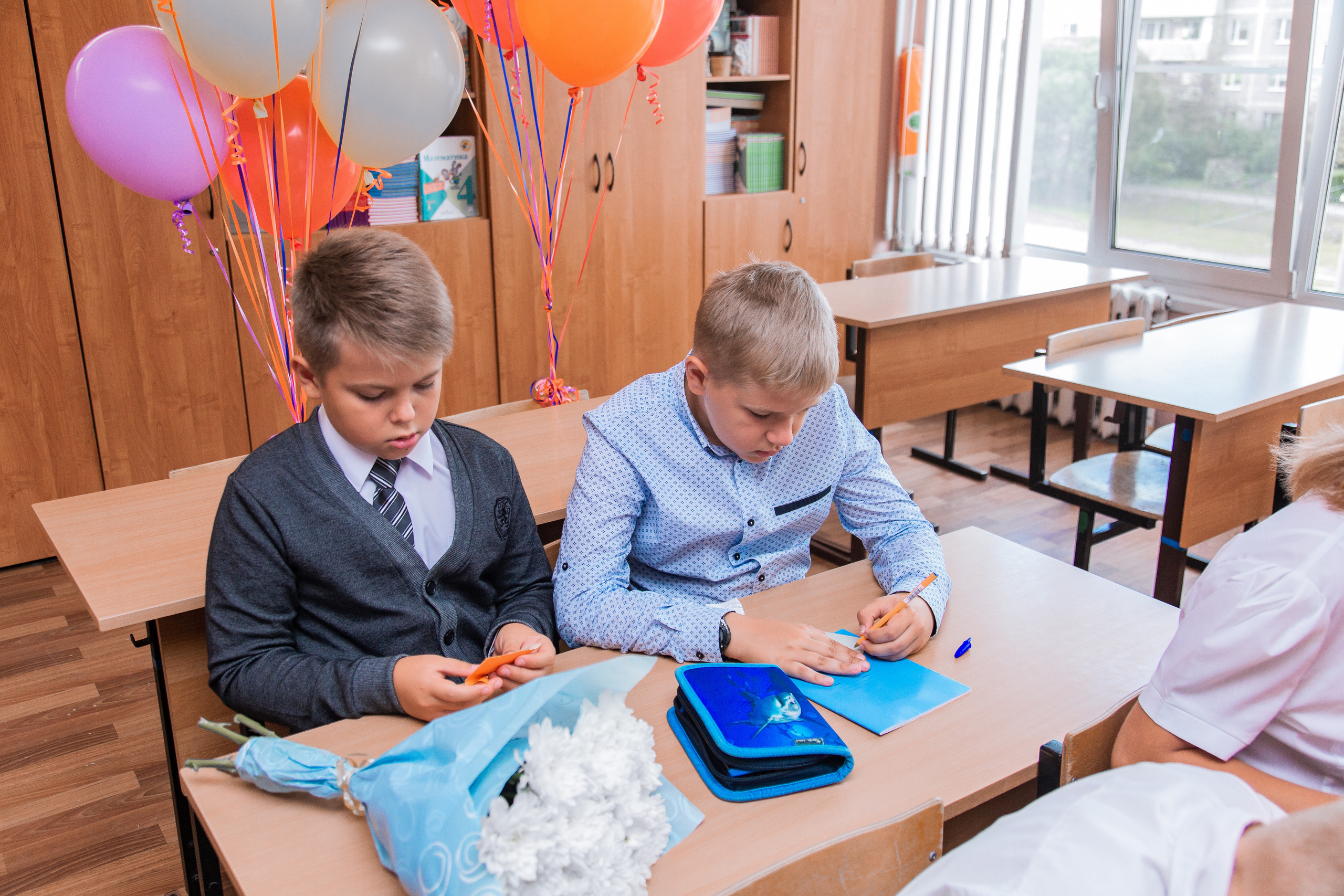 1 сентября для 4 класса. Выпускные альбомы в Подольске Москве и МО