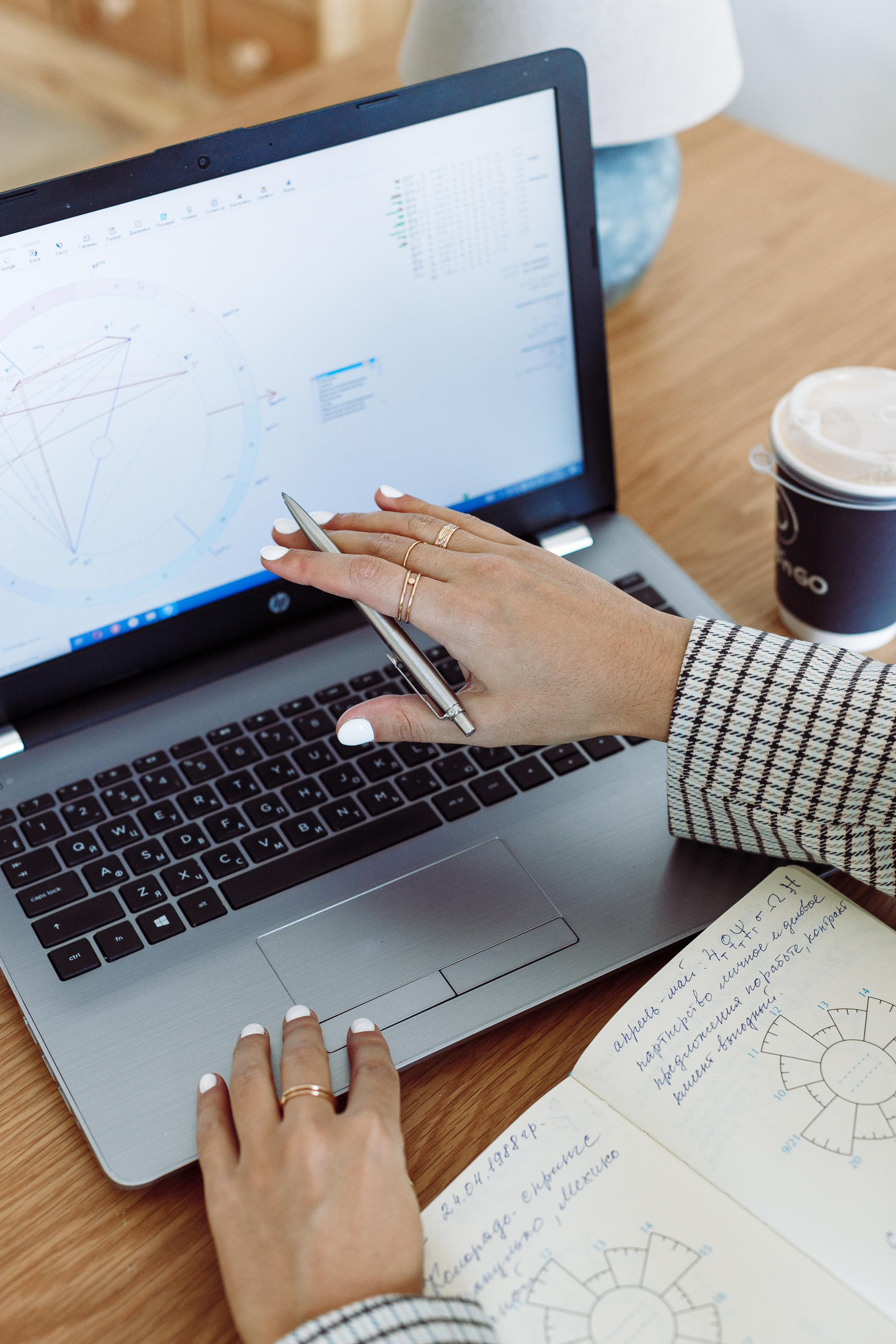 Имиджевая фотосессия для астролога и психолога. Фотограф Александра Сыщенко