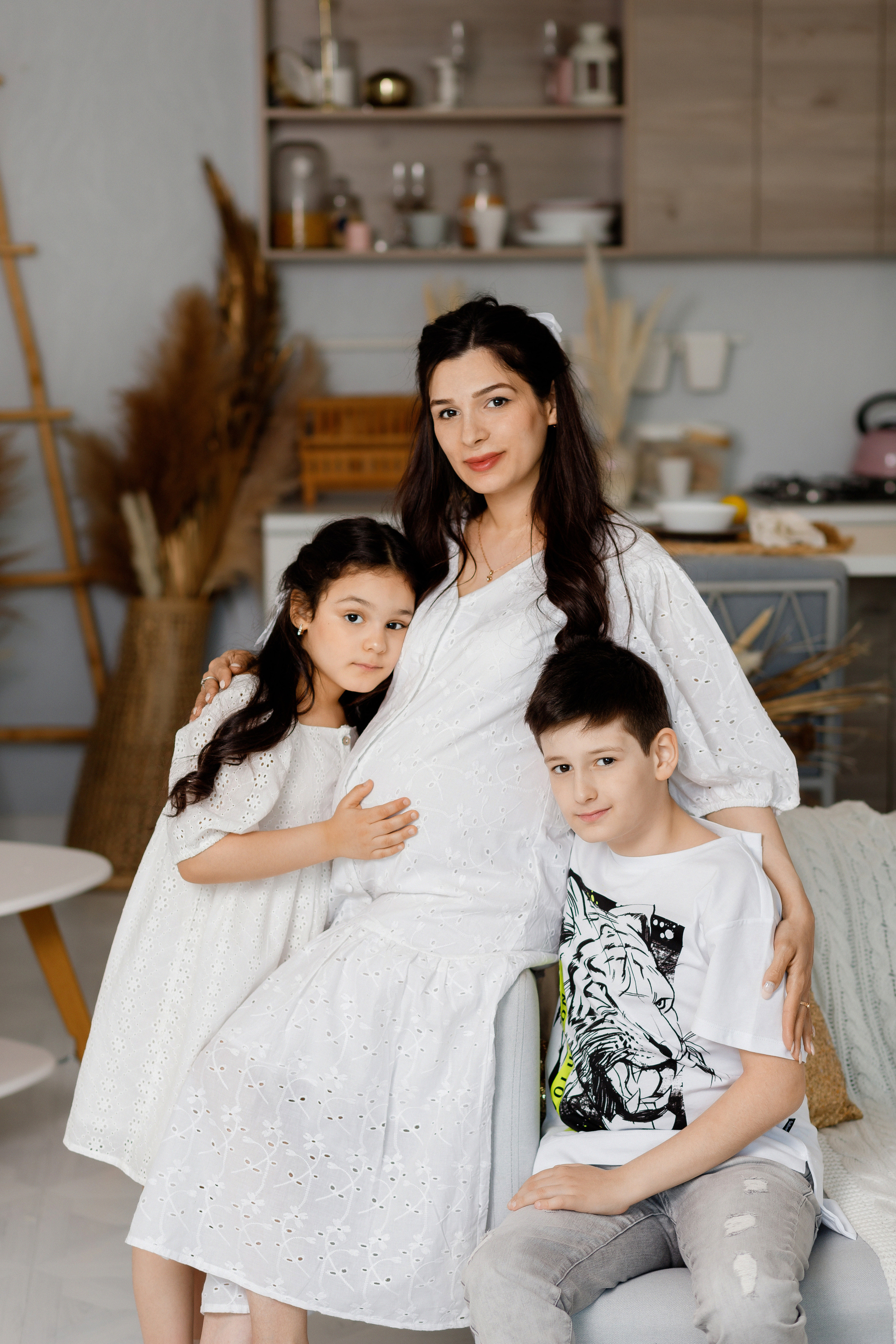 Фотосессия беременности в фотостудии Луна. Фотограф Александра Сыщенко