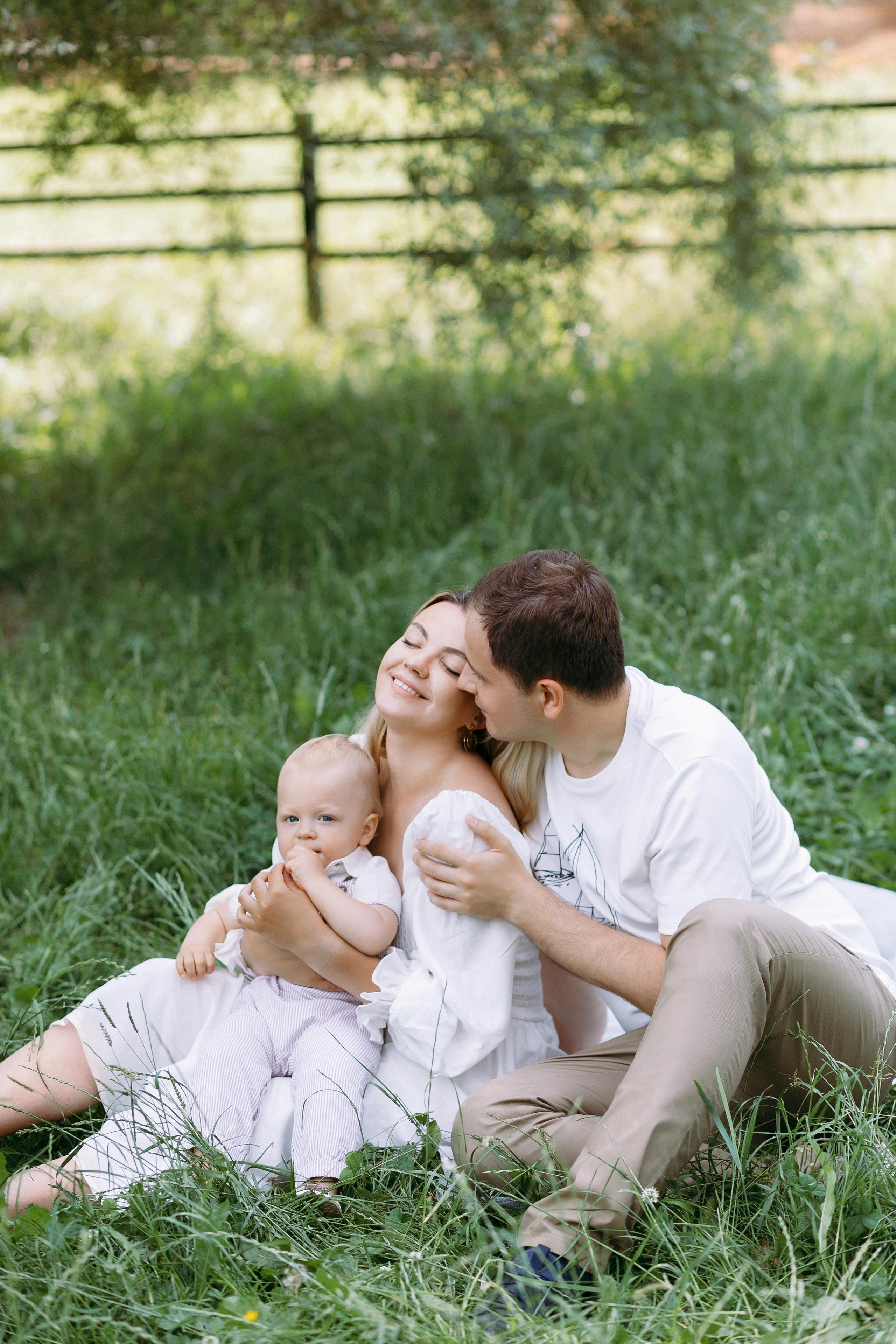 Жаркая летняя фотосессия около пруда Пыхтино. Фотограф Александра Сыщенко