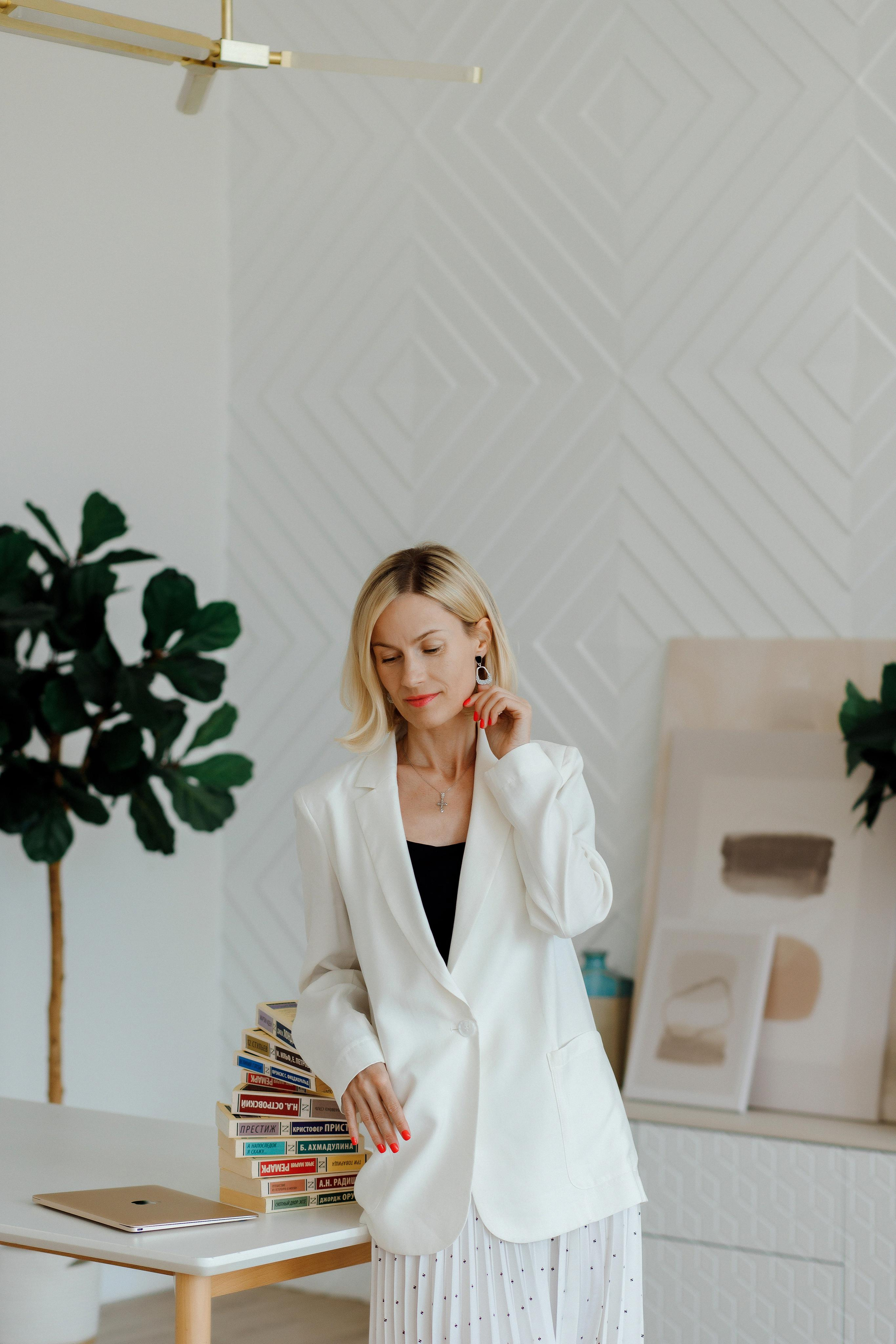 Имиджевая фотосессия для Людмилы — руководителя сети детских садов. Фотограф Александра Сыщенко