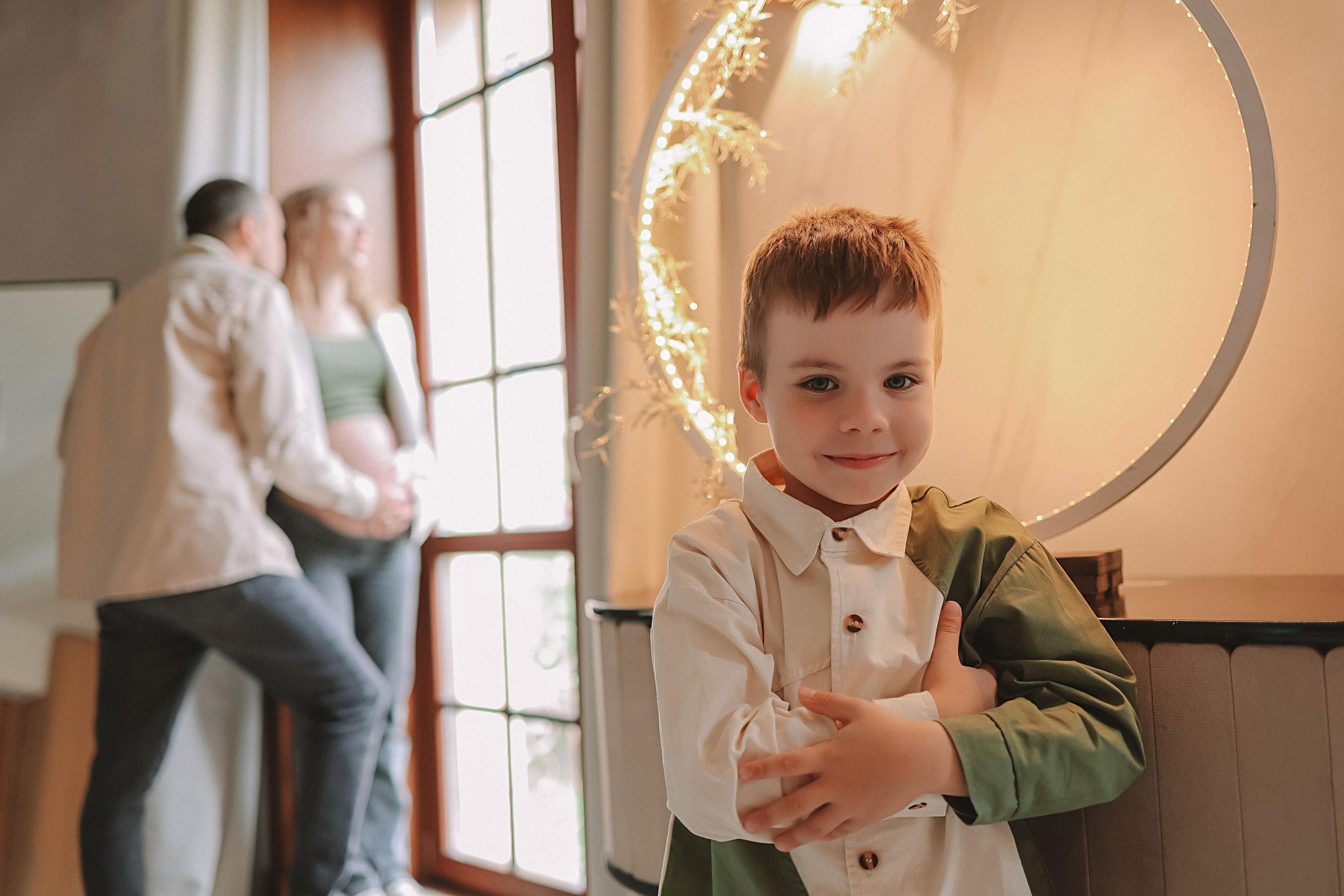 Фататум циклорама и зал. Семейный фотограф Тюмень, фотограф на роды Салмина Мария