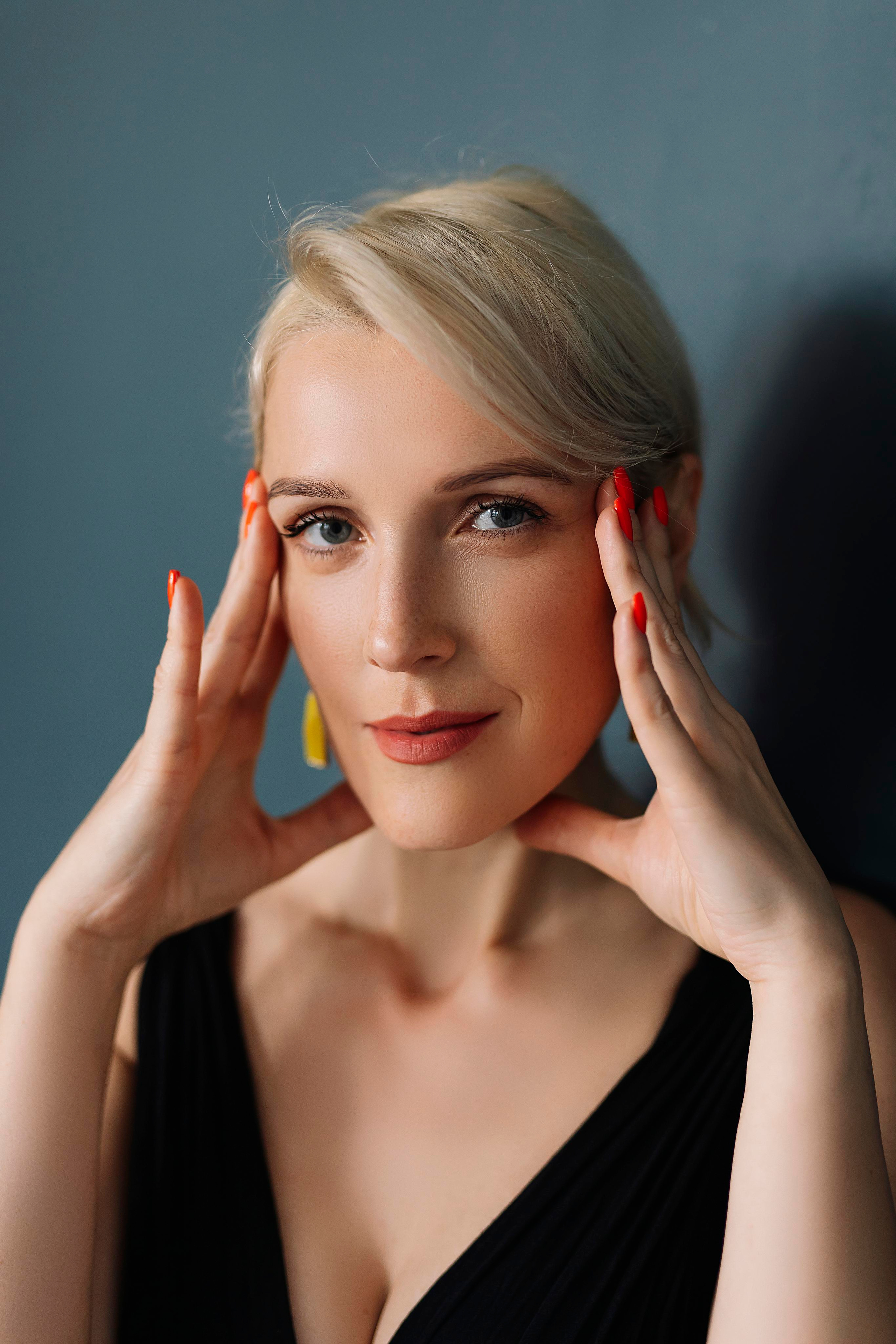 Настя в студии. Фотограф Москва Мария Захарова