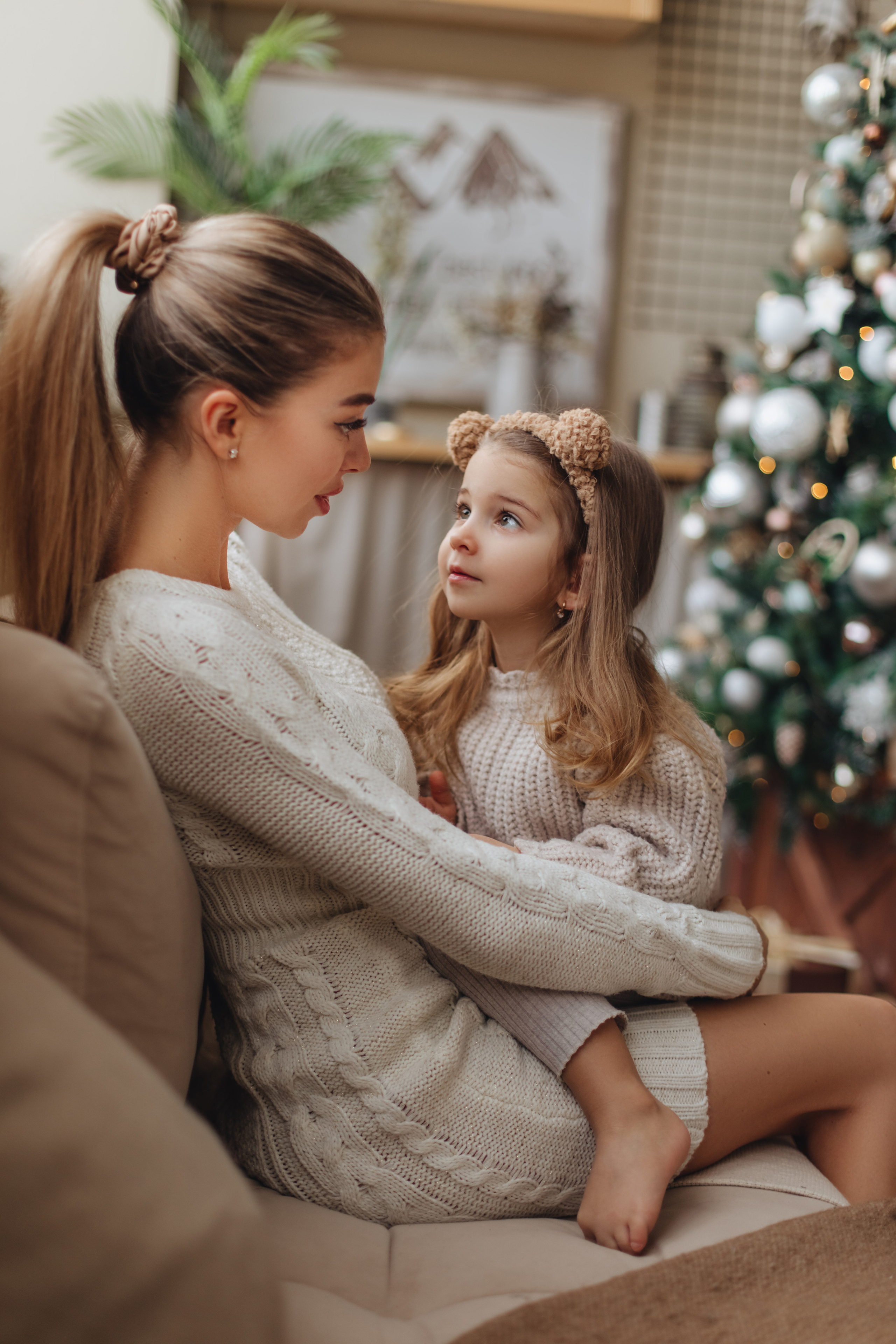 Girls… New Year. NatalieDmi — фотосессия беременности, семейный фотограф, портрет