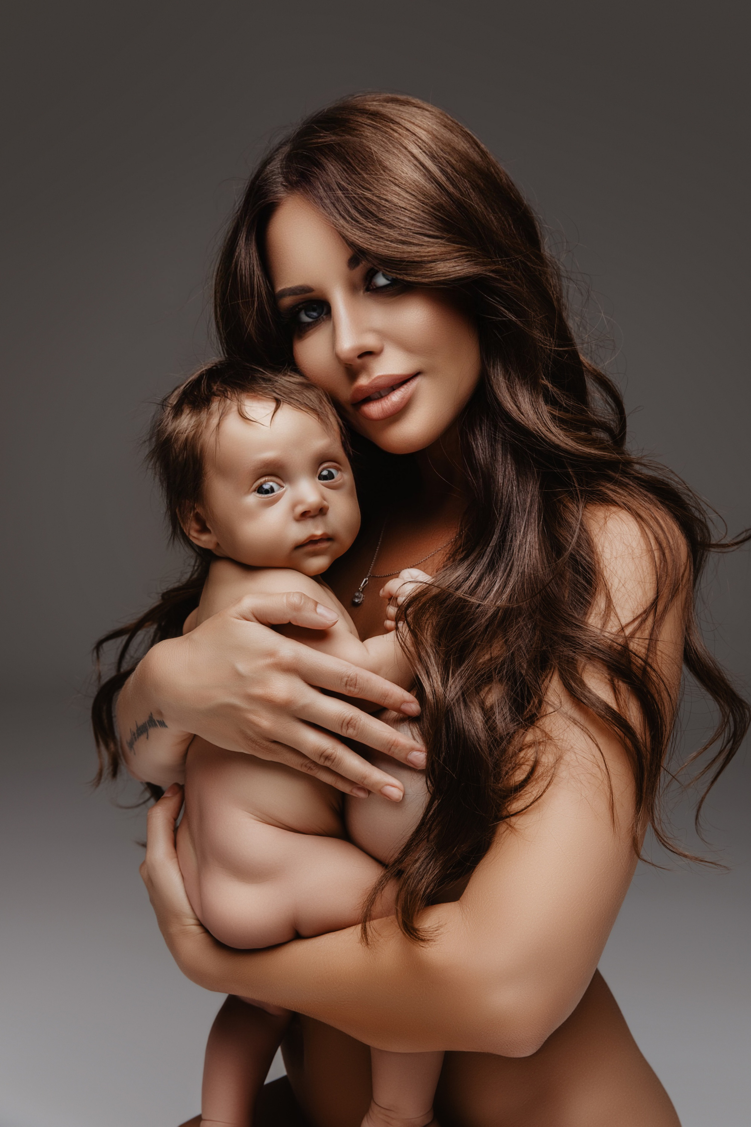 Vera & Valeria. NatalieDmi — фотосессия беременности, семейный фотограф, портрет