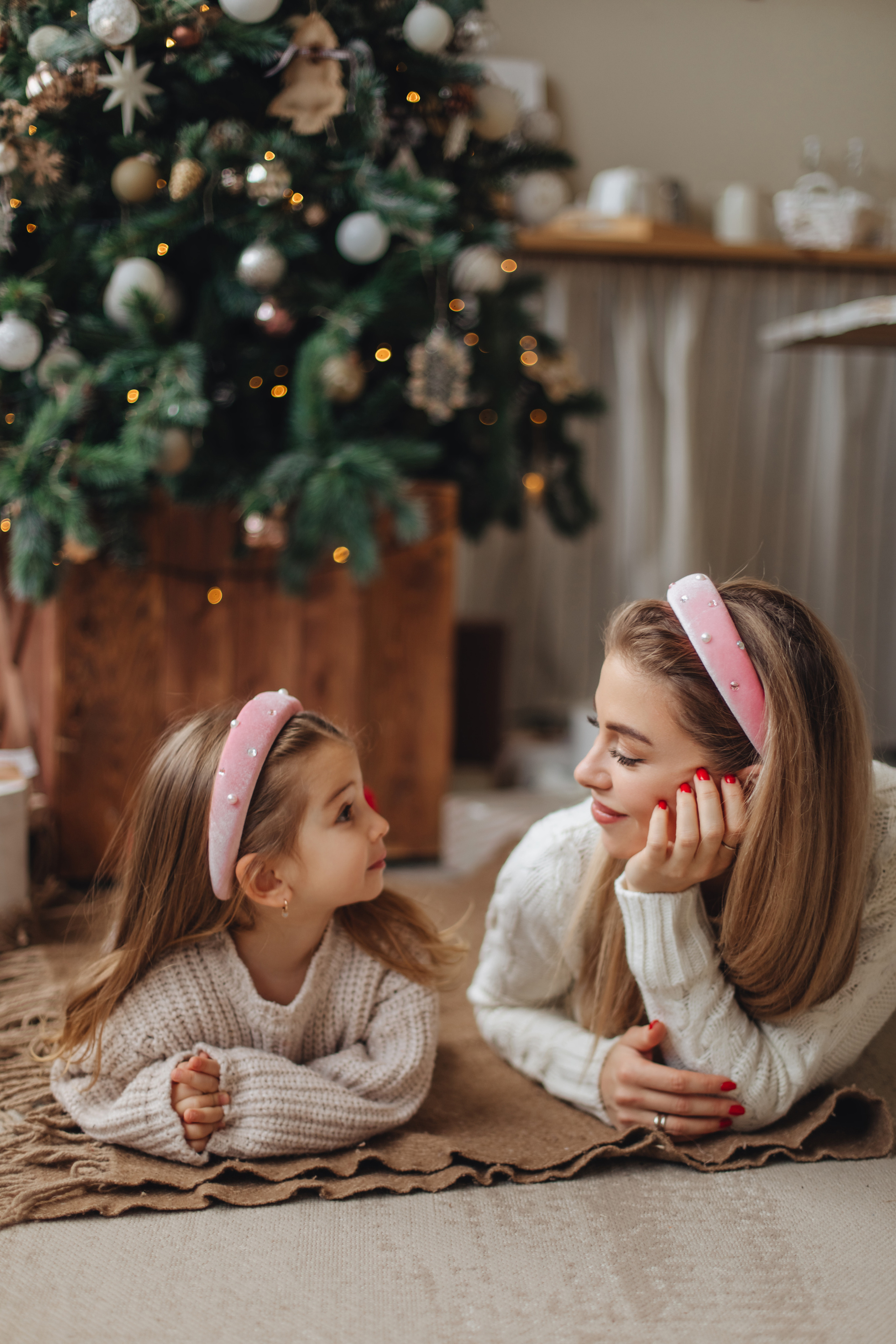 Girls… New Year. NatalieDmi — фотосессия беременности, семейный фотограф, портрет