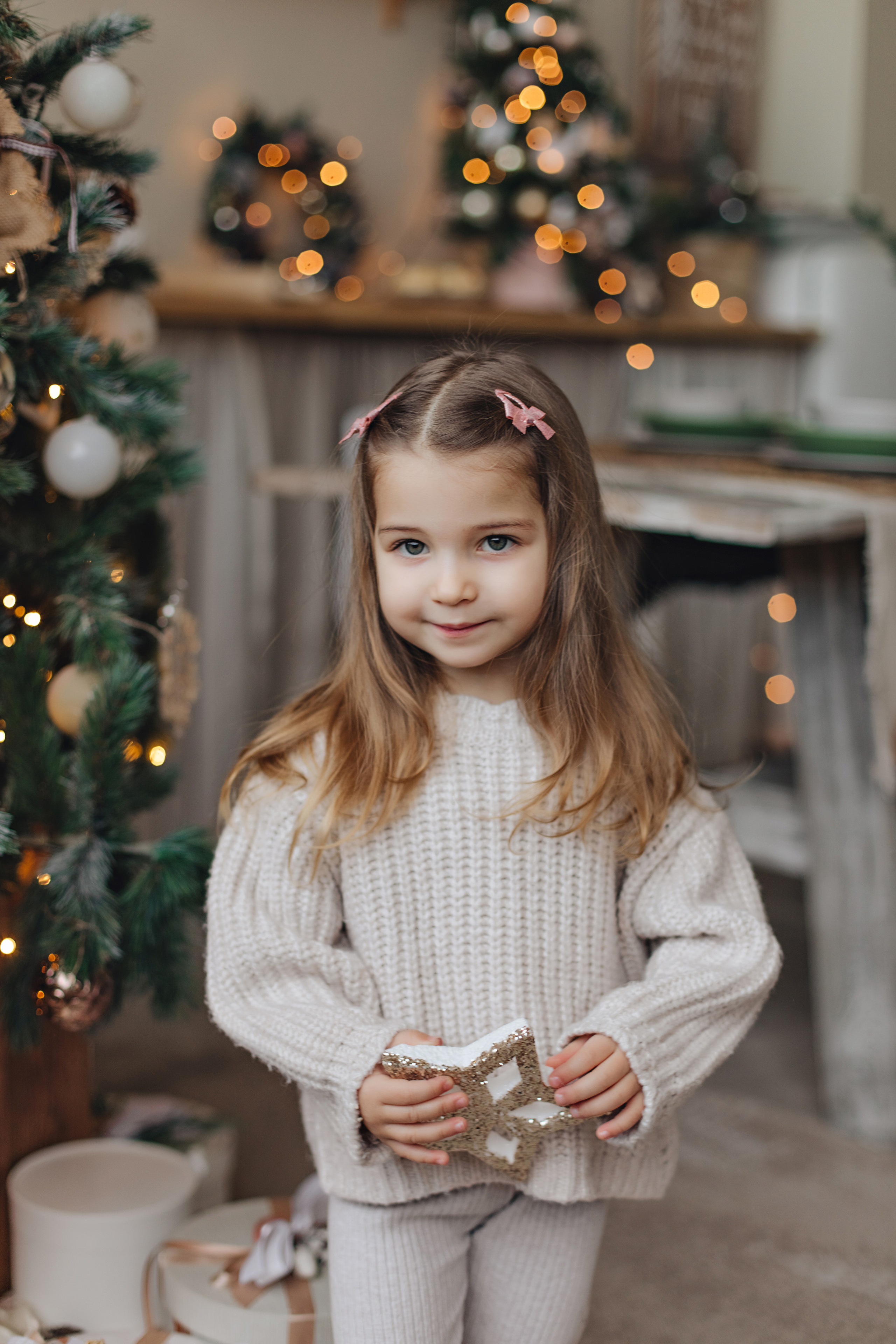 Girls… New Year. NatalieDmi — фотосессия беременности, семейный фотограф, портрет