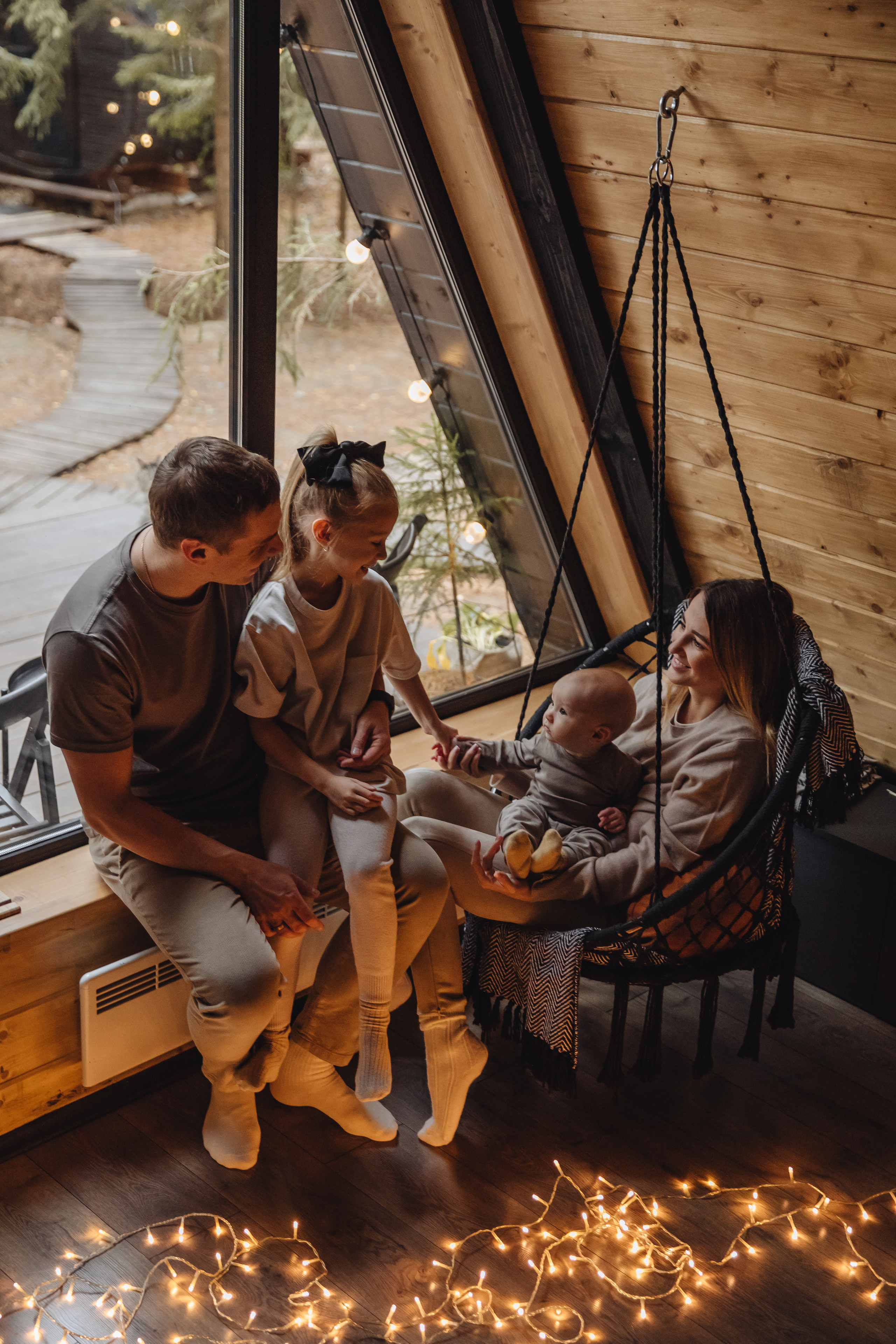 Happy family. NatalieDmi — фотосессия беременности, семейный фотограф, портрет