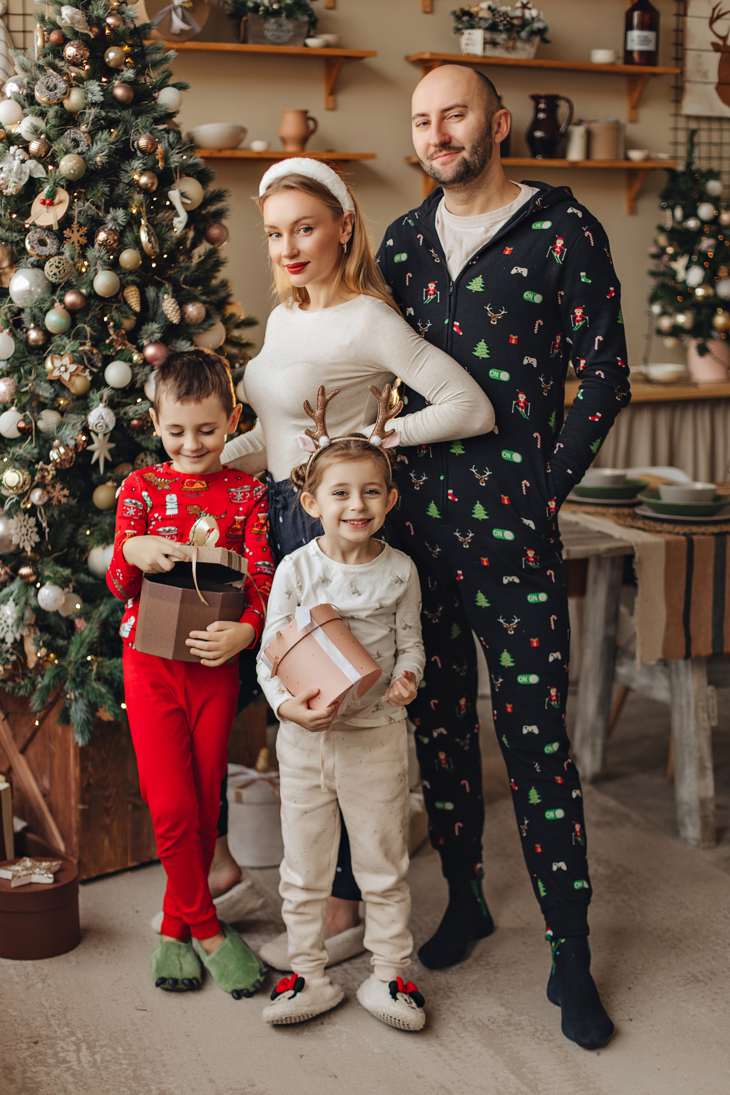 Wonderful family * Maya, Mark, Xenia and Dmitry. NatalieDmi — фотосессия беременности, семейный фотограф, портрет