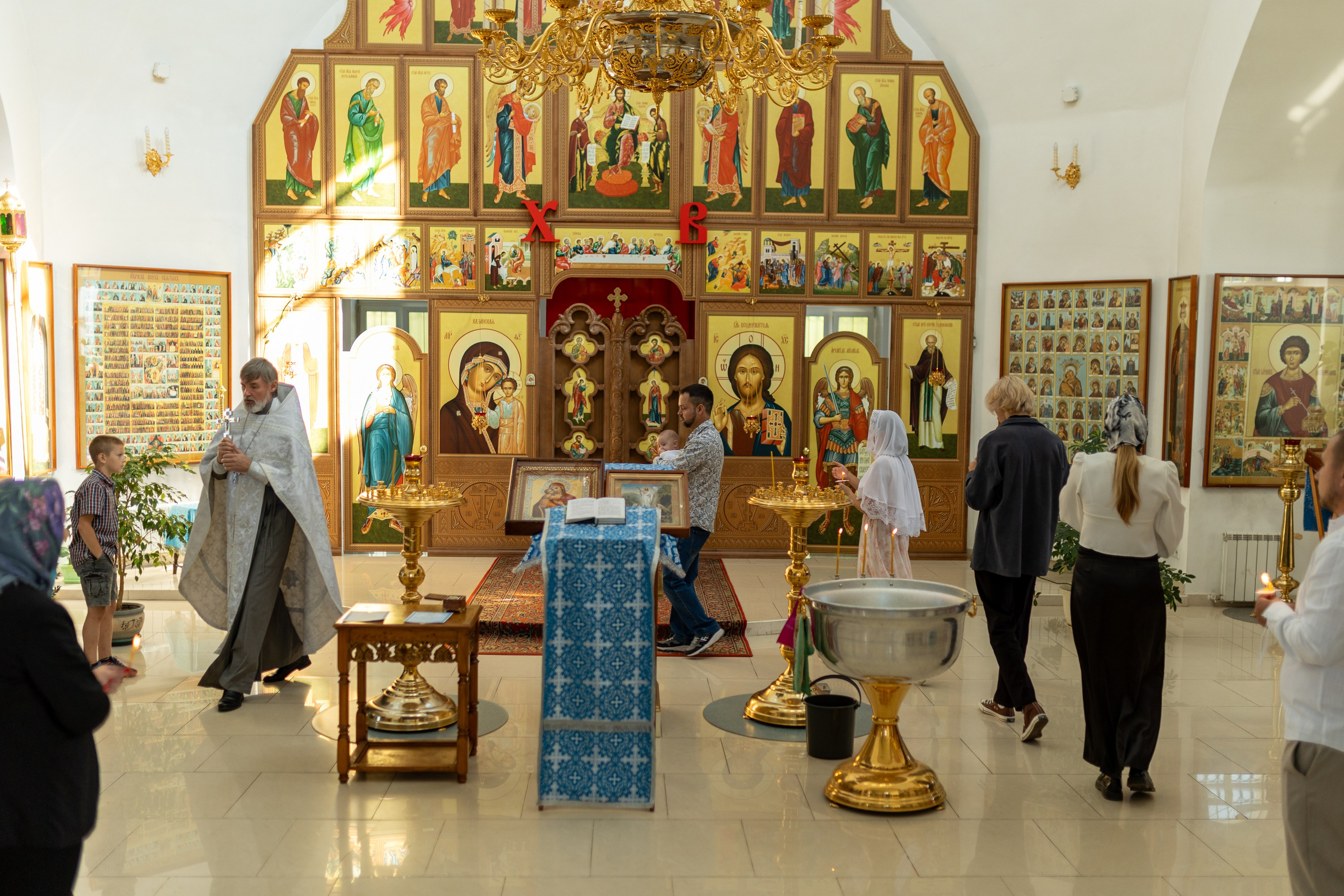 Крещение Артёма (все фото с таинсвта крещения). Фотограф новорожденных. Детский и семейный фотограф Марьяна Юдина