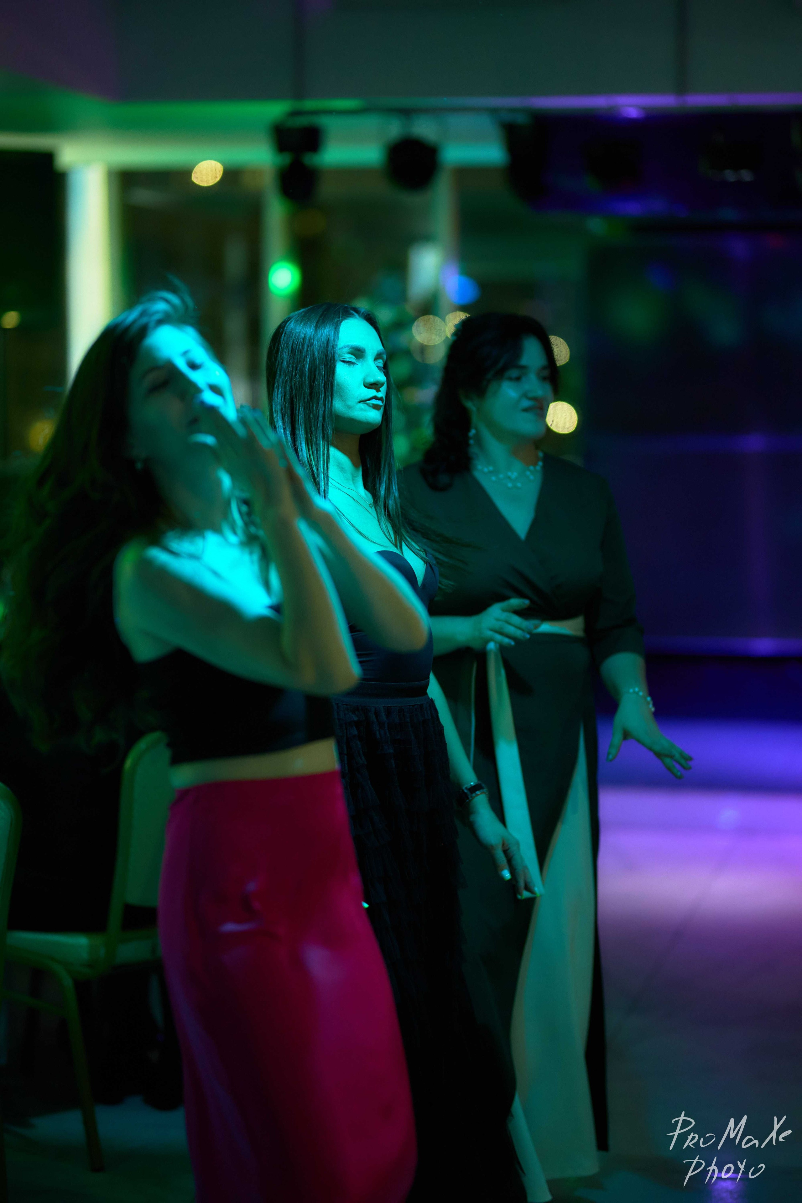 Зал КРАСА МАСС-МЕДИА ЧУВАШИИ. Владимир Суздалов (ProMaXe) — Портретный фотограф, тематические фотосессии в Чебоксарах