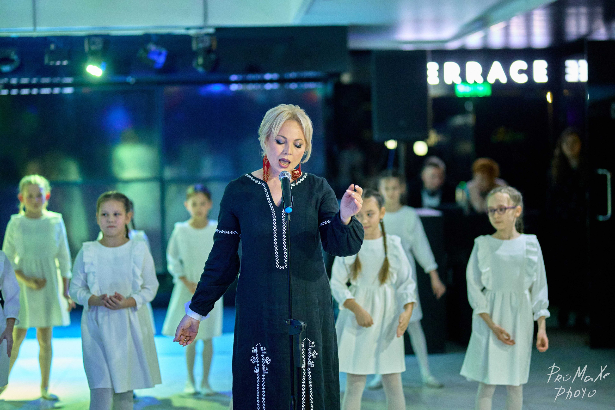 Зал КРАСА МАСС-МЕДИА ЧУВАШИИ. Владимир Суздалов (ProMaXe) — Портретный фотограф, тематические фотосессии в Чебоксарах