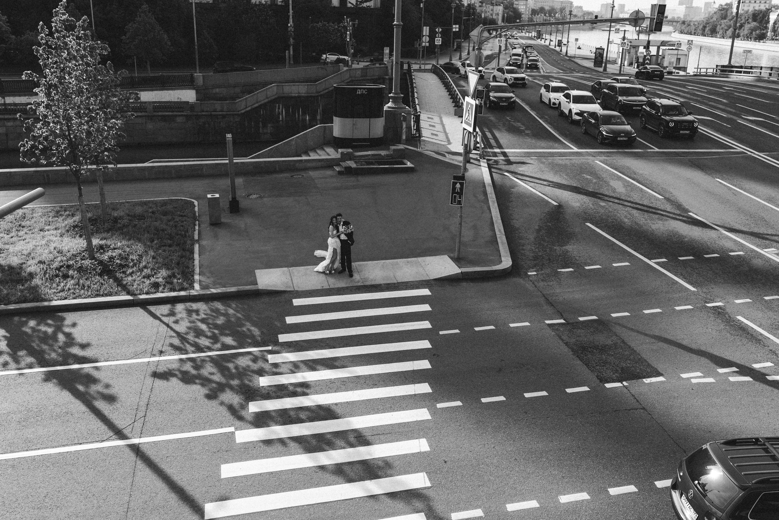Москва. Набережная. Вы. Юлия Анисимова — свадебный и семейный фотограф в Санкт-Петербурге