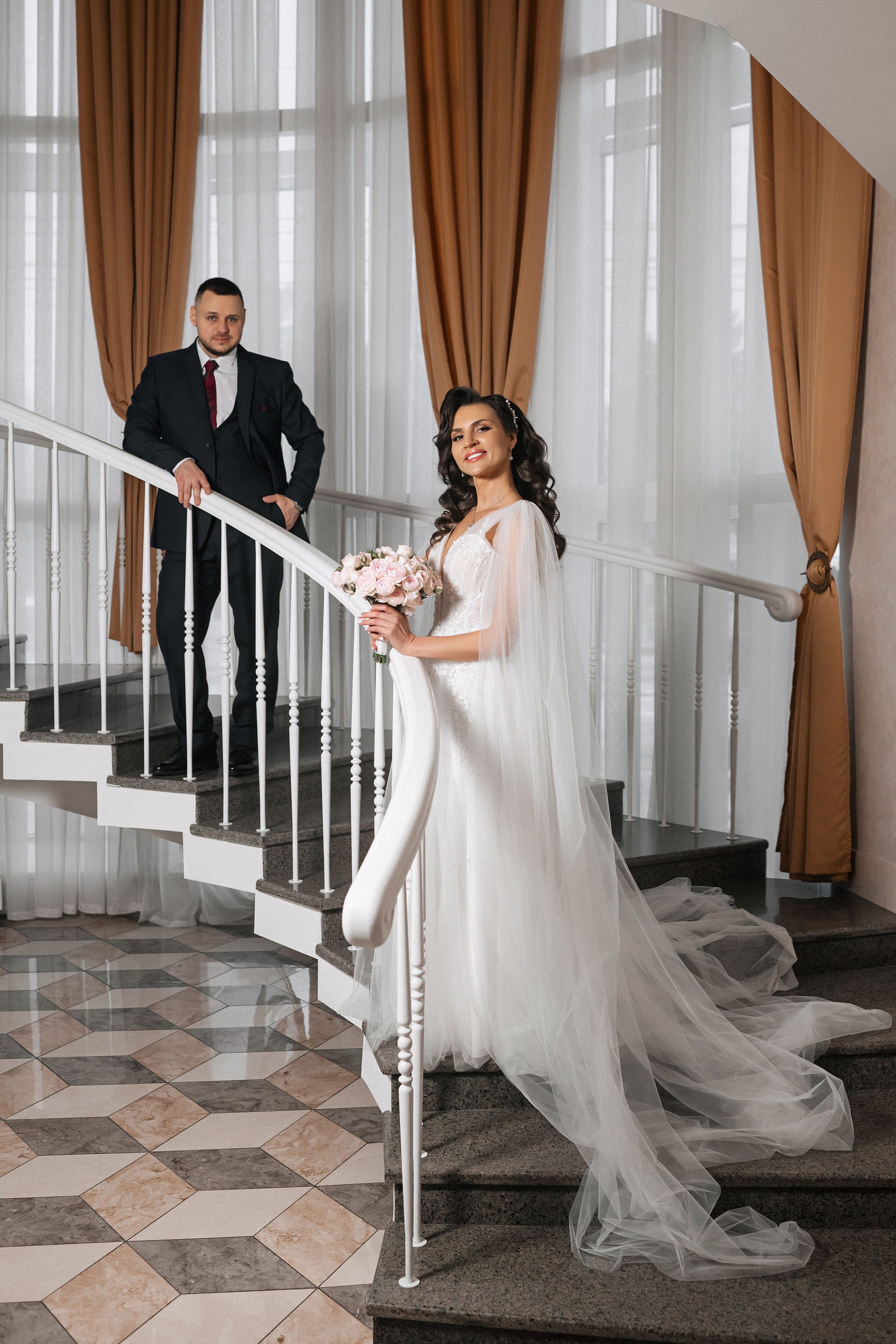 Свадебный фотограф Новосибирск по доступной цене