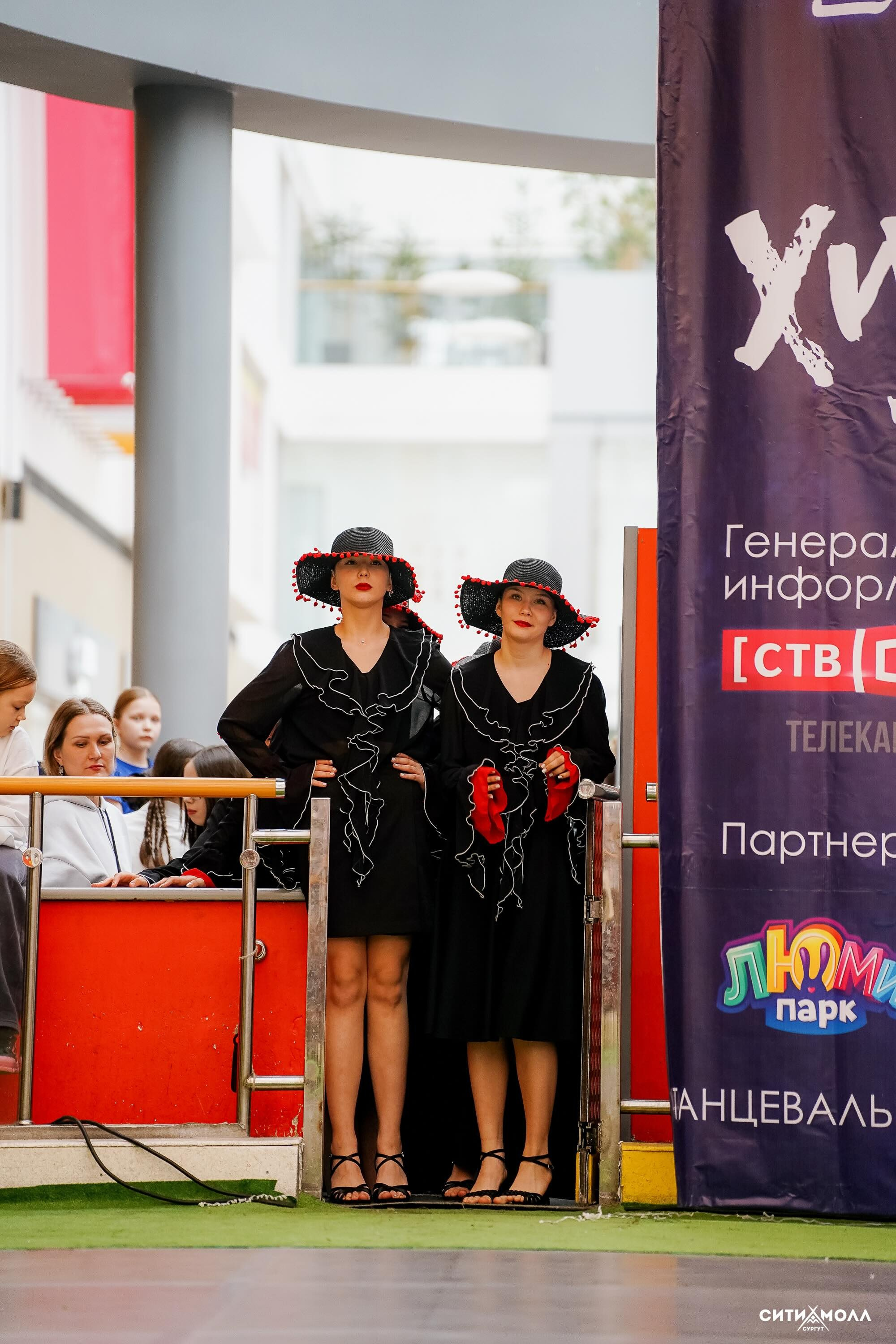 Хитовые Танцы. Фотограф Сергей Кошкин. Репортажная и ивент-фотография в Сургуте