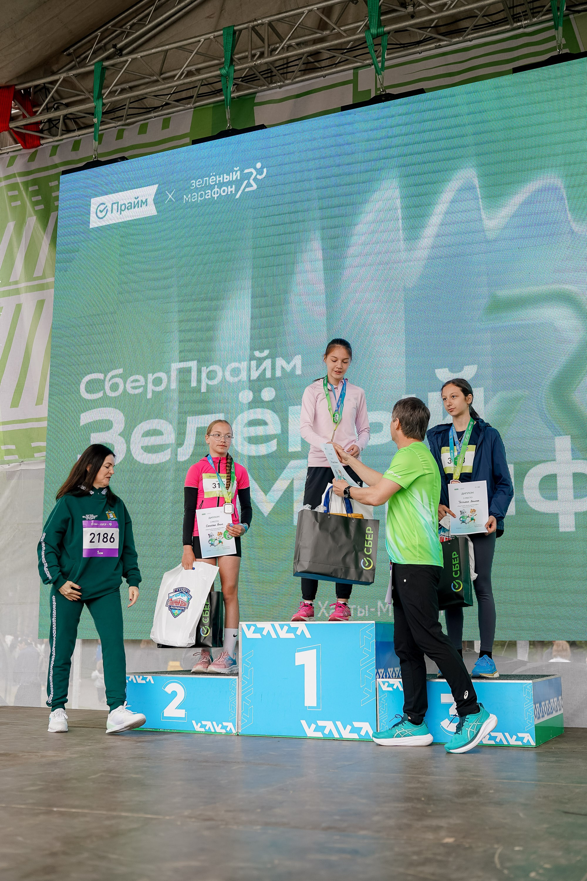 Зеленый Марафон 2026. Ханты-Мансийск. Фотограф Сергей Кошкин. Репортажная и ивент-фотография в Сургуте