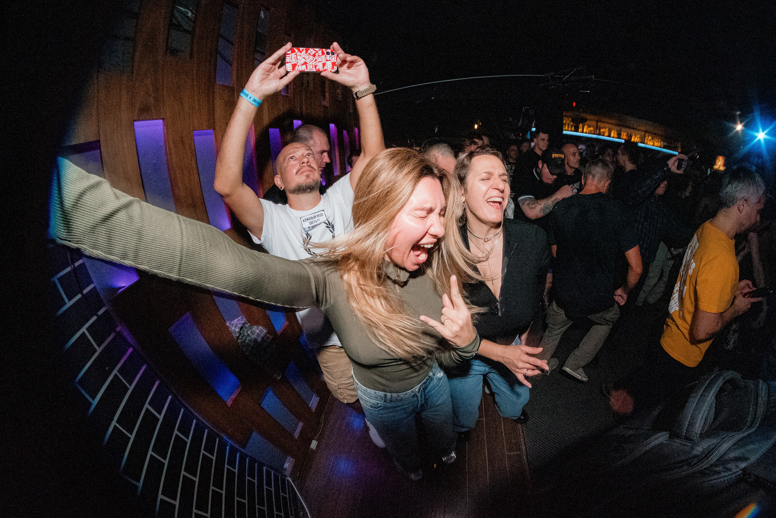 Концерт Distemper в клубе FeRRum. Волгоград. Фотограф в Волгограде и Волжском Александр Горбань