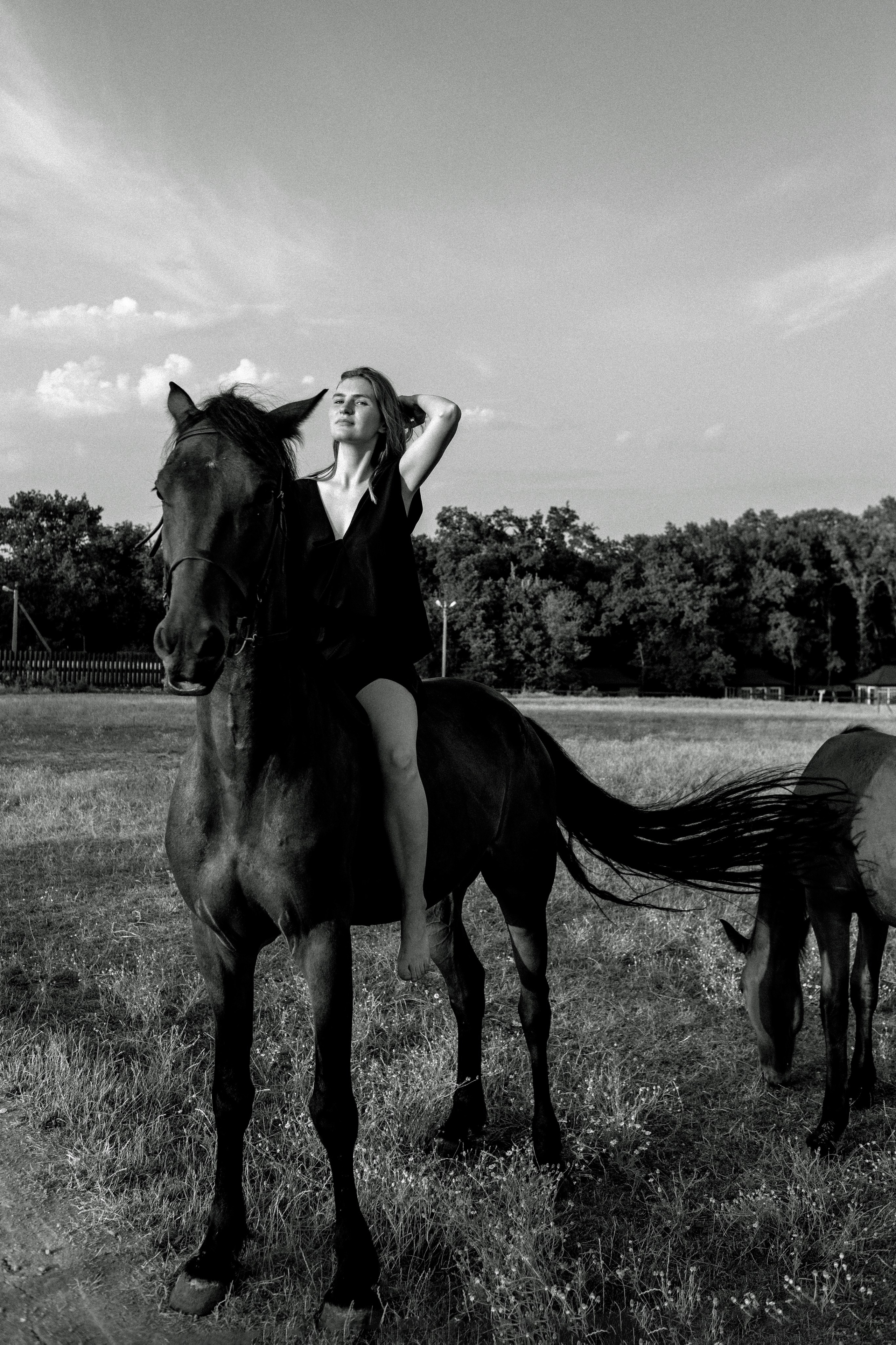 Простор, девушка, лошади. Фотограф в Краснодаре Евгения Михаевич