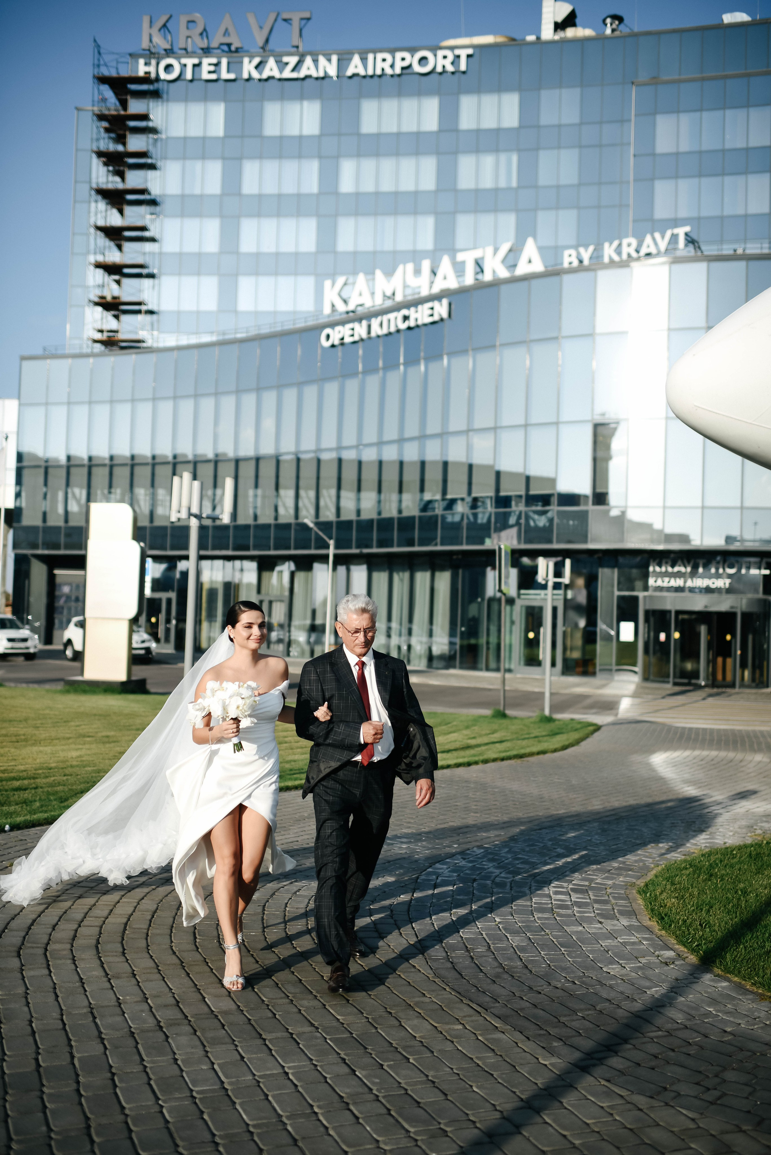 Камила и Булат. Главная