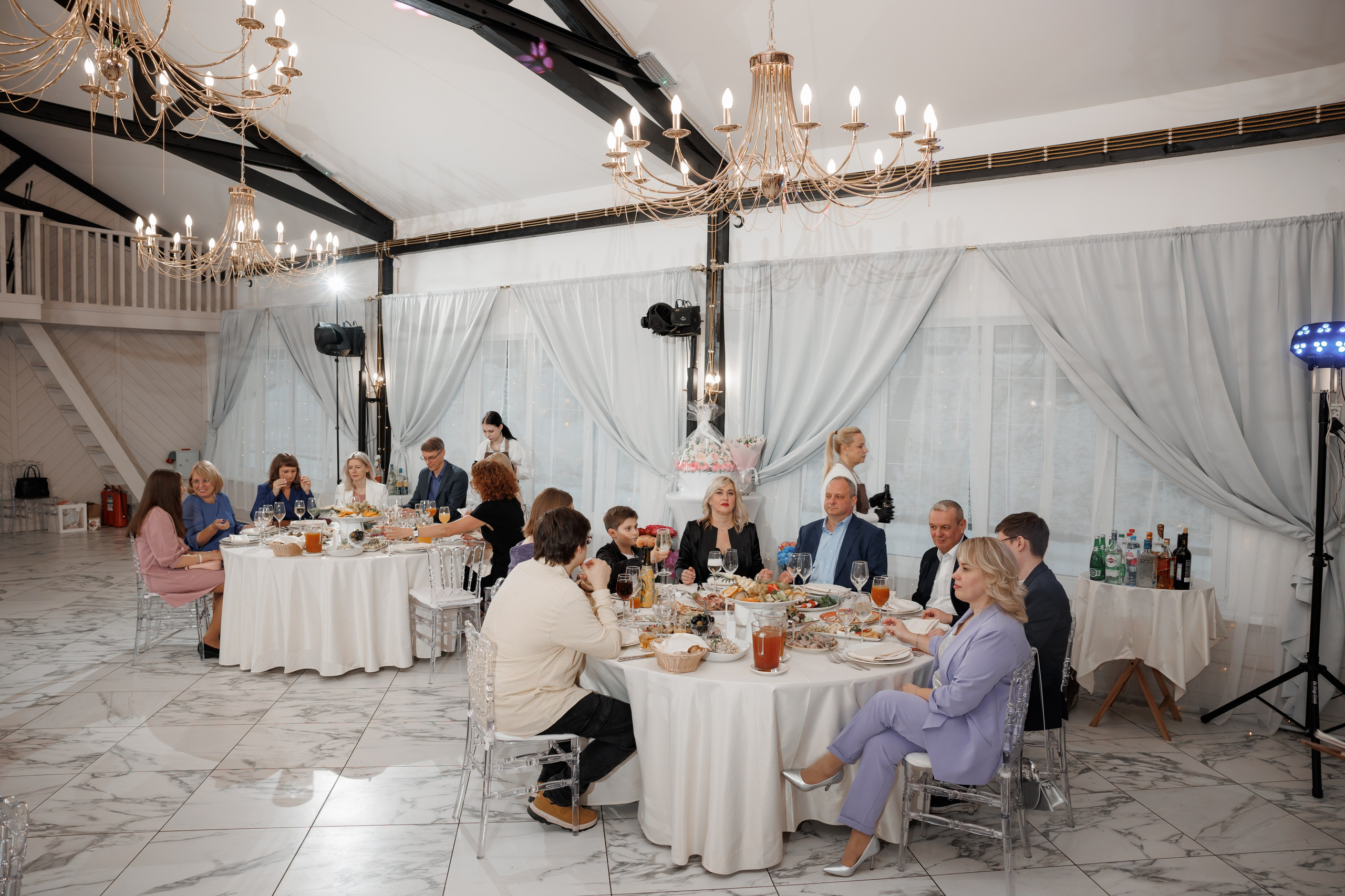 Юбилей, ресторан «Барский», усадьба «Гребнево». Свадебный и репортажный фотограф (Москва, Королев и другие)