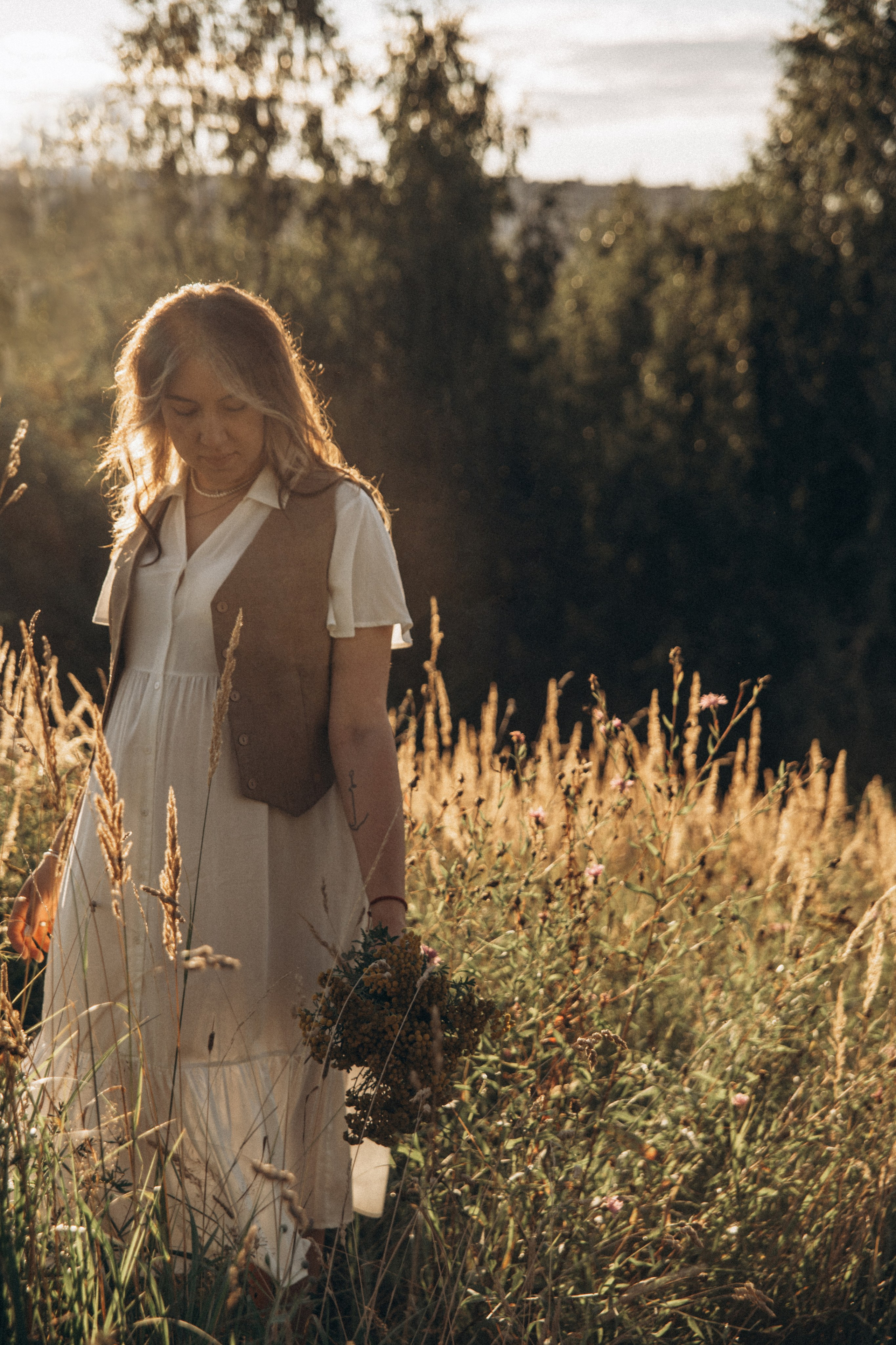 На холмах. Гаврилова Настя семейный фотограф lifestyle в Москве