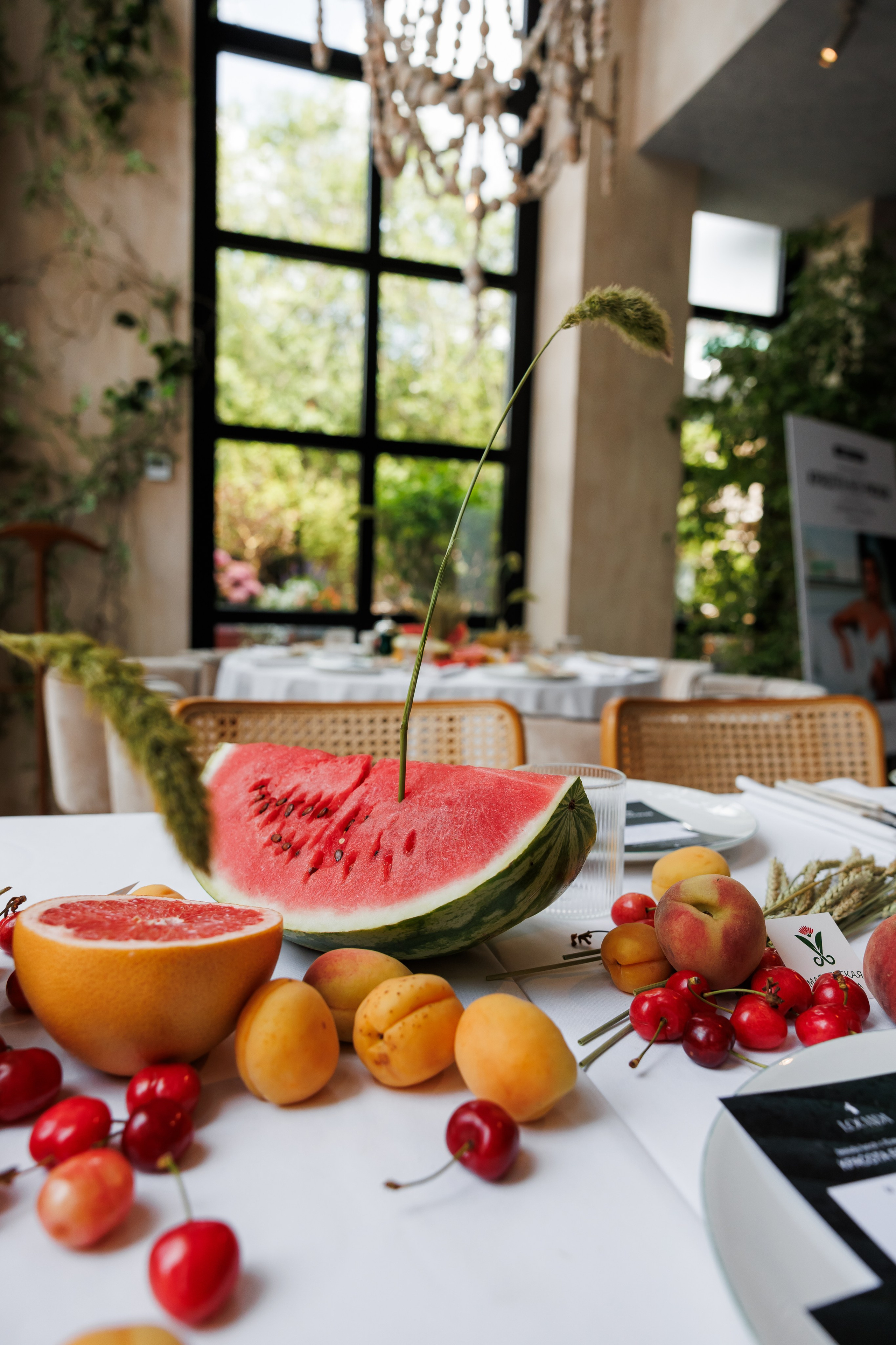 БРАНЧ С ЕЛЕНОЙ ЛЕТУЧЕЙ. Фотограф в Москве Алексей Виноградов