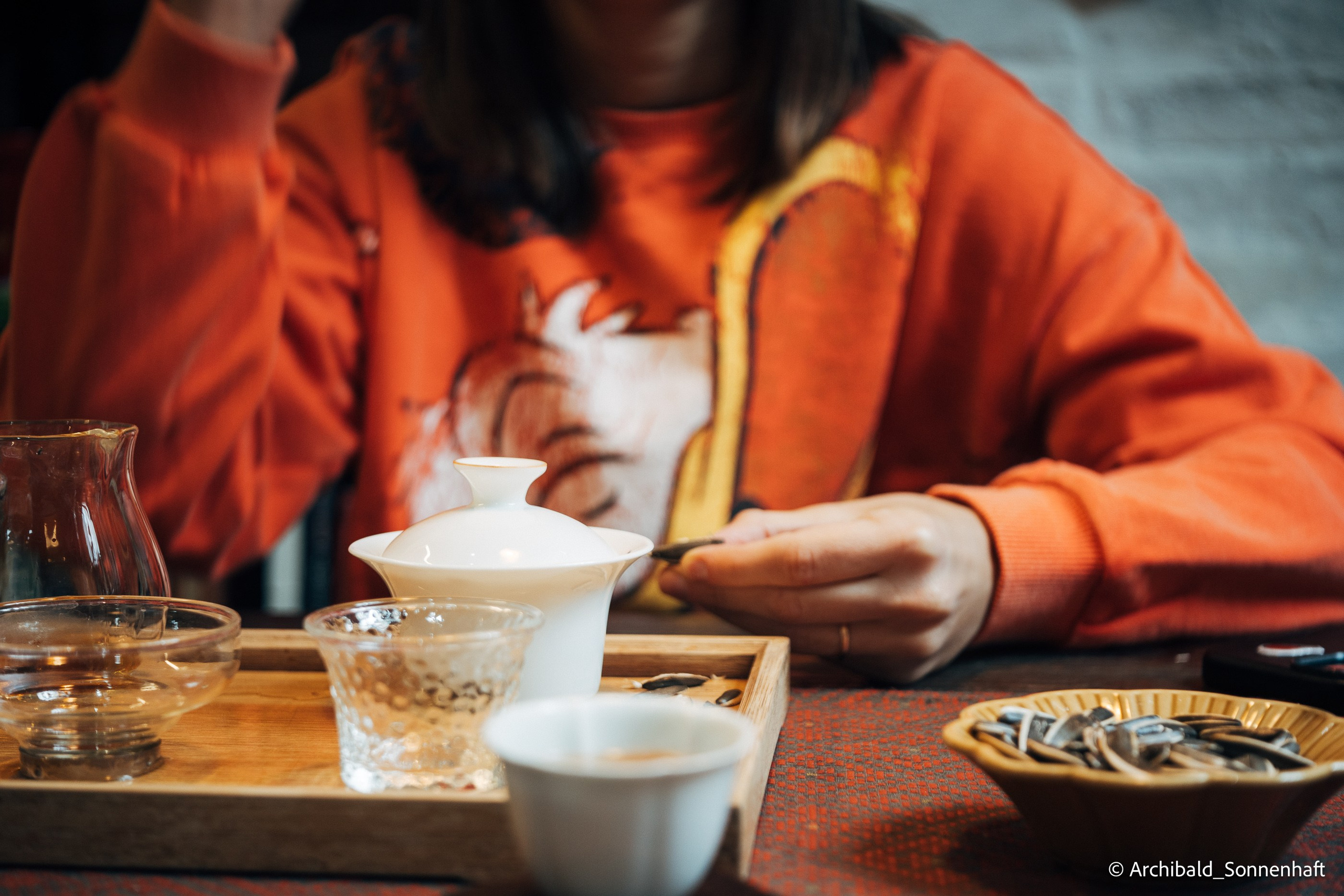 Walking in GZ, sunday. Photographer in Guangzhou, China. Archibald Sonnenhaft