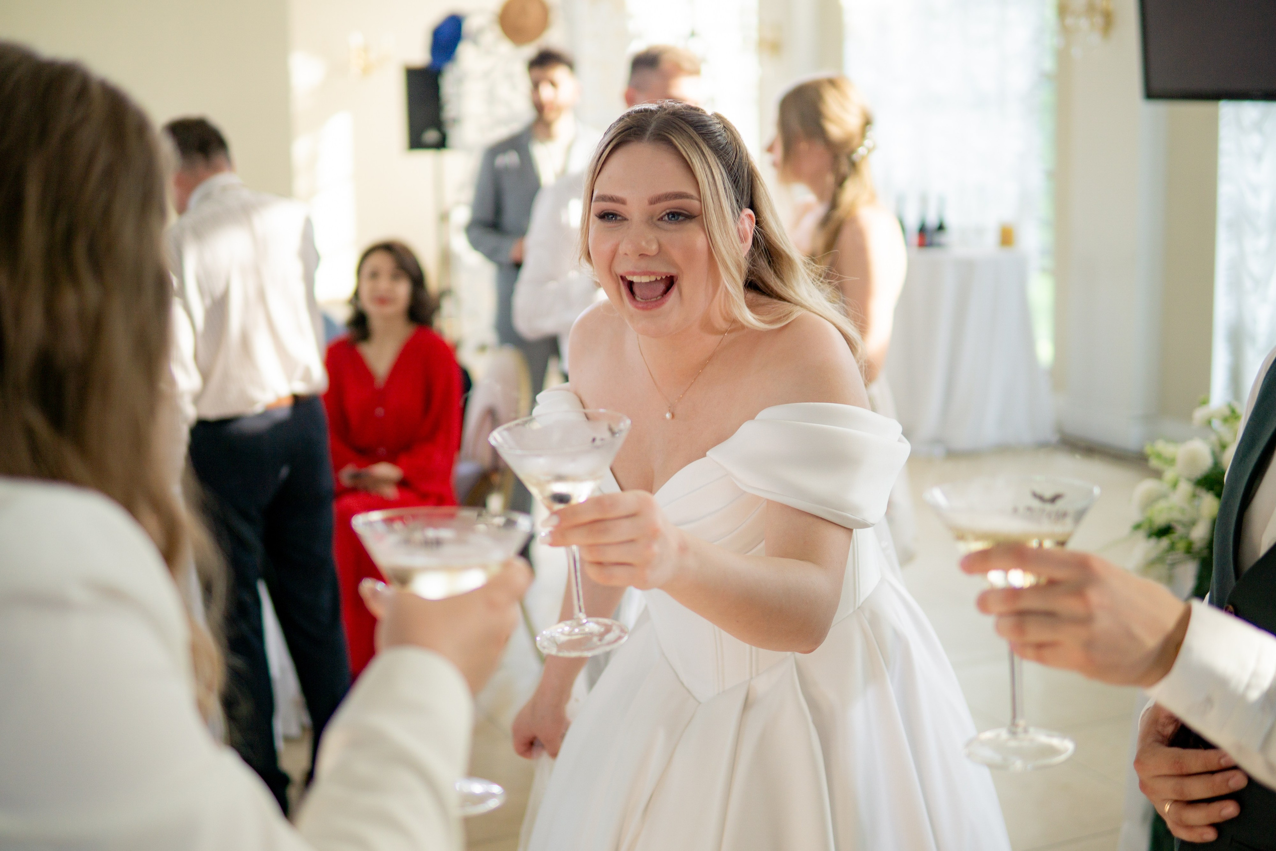 Свадебная фотосессия в отеле Хилтон. Свадебный фотограф Александр Невский в Санкт-Петербурге