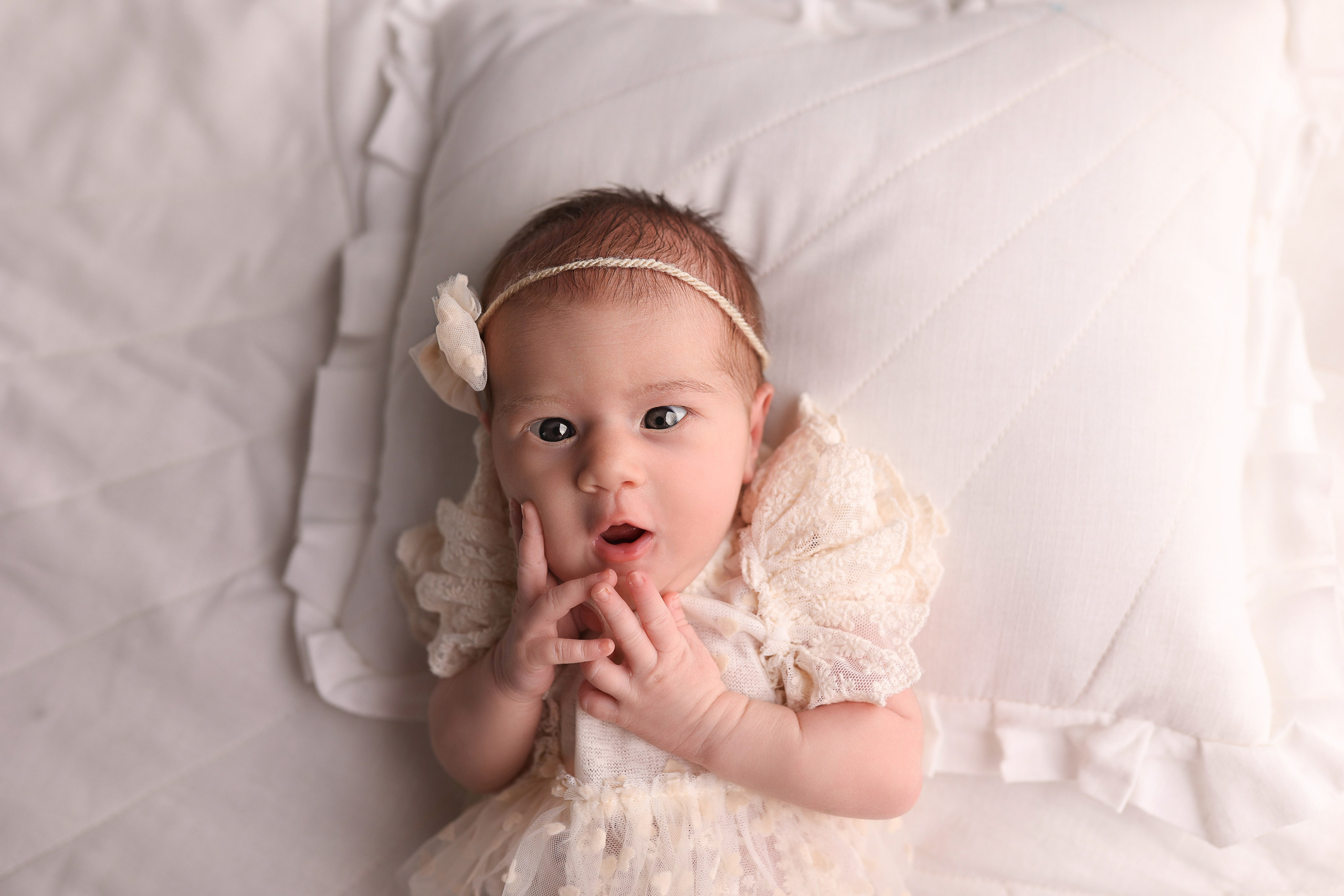 Есения. Лилия Алтухова — фотограф новорожденных в Москве и области