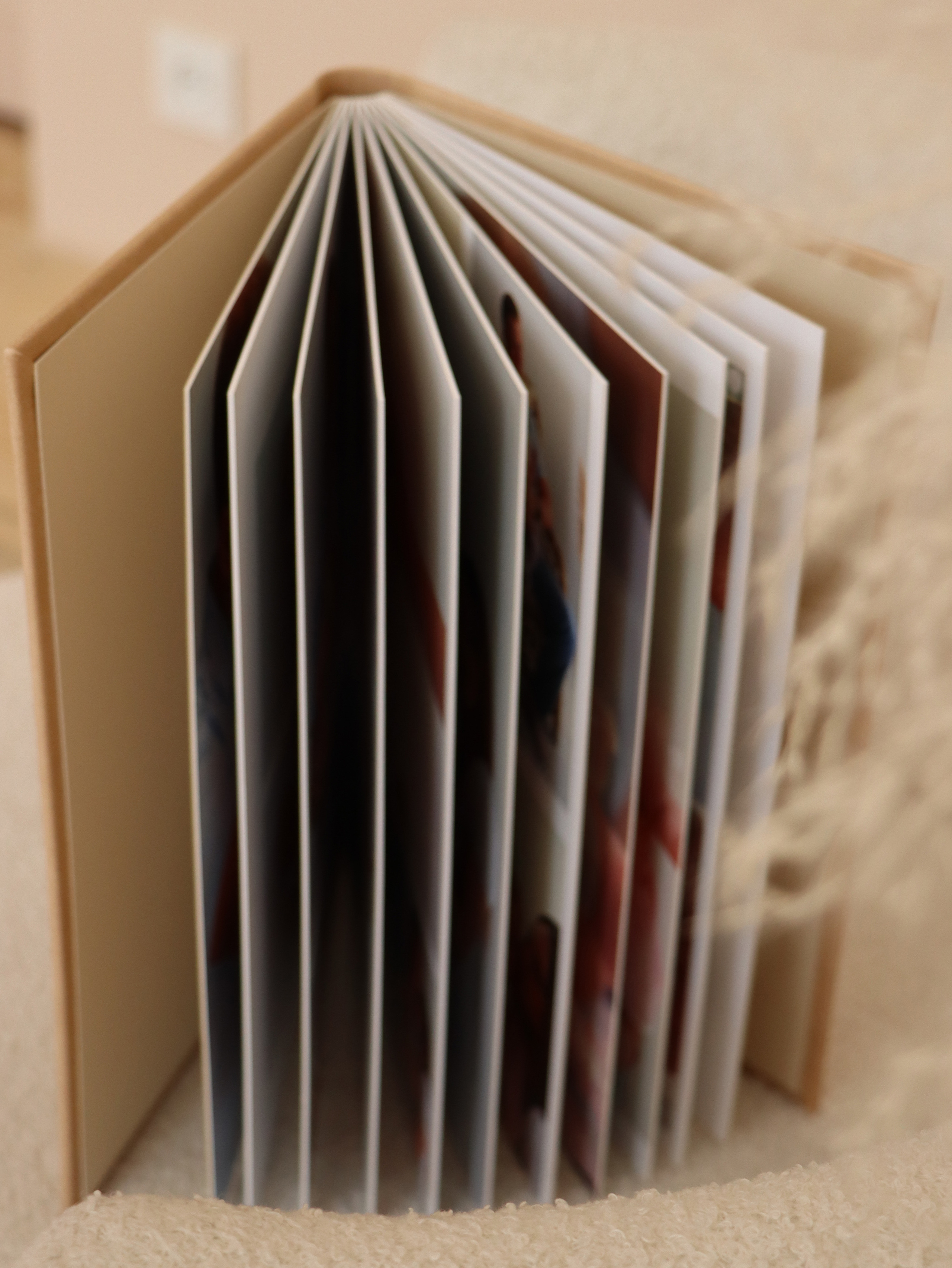 Photo book (наши заказы). Фотограф в Жезказгане. Графический дизайнер