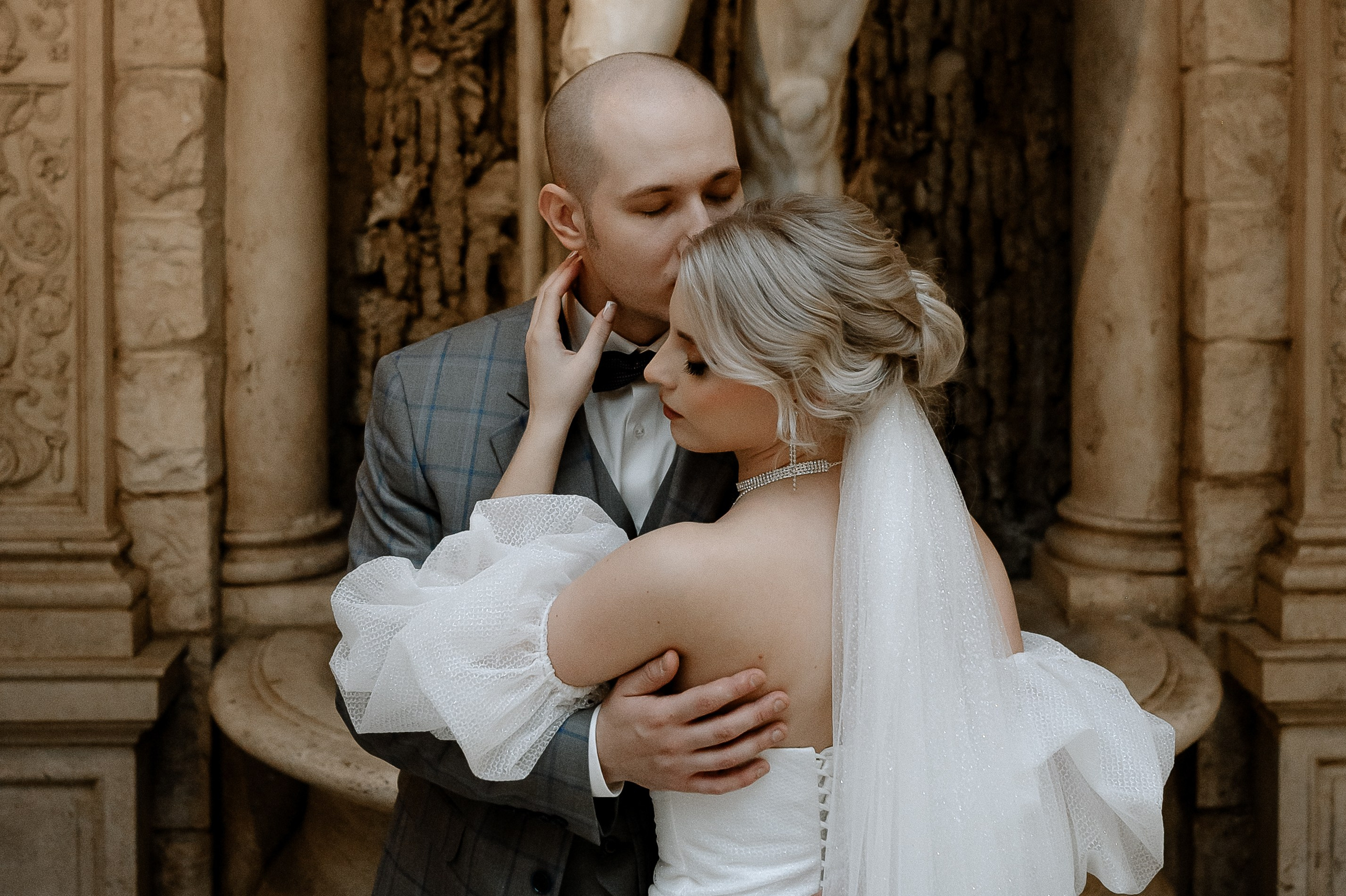 Регистрация брака и фотосессия в ресторане Турандот. Свадебный фотограф Москва — Сергей и Татьяна