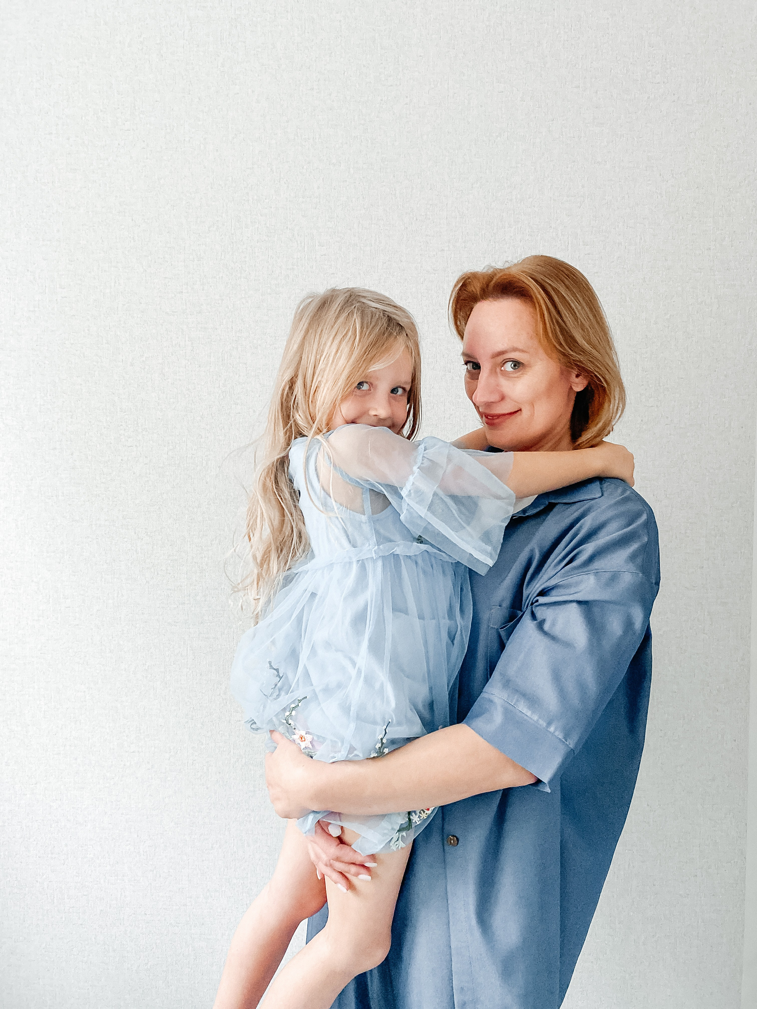 Онлайн. Мамлеева Виктория — Портретный фотограф в Москве. Все виды фото, от индивидуальных до репортажей, от беременности до семейных фотографий