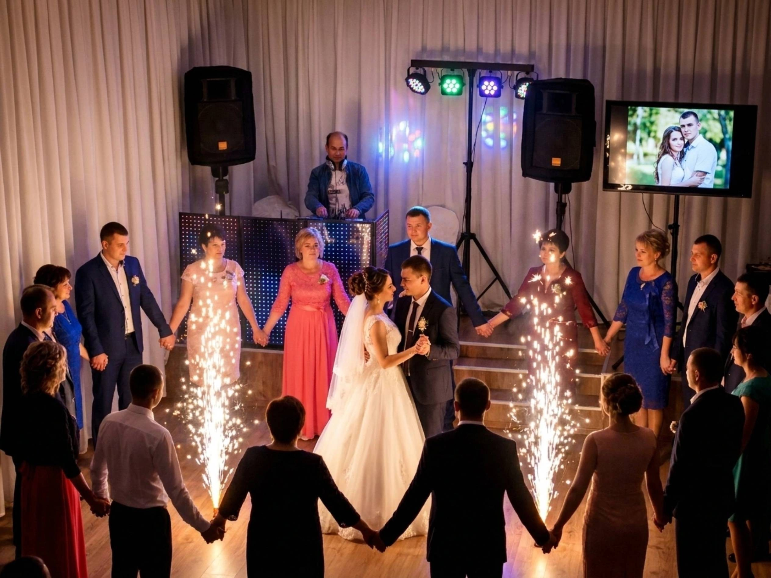 Звукооператор Алексей Михалко. Ведущий, Тамада, DJ, фото в Перми. Хорошее настроение