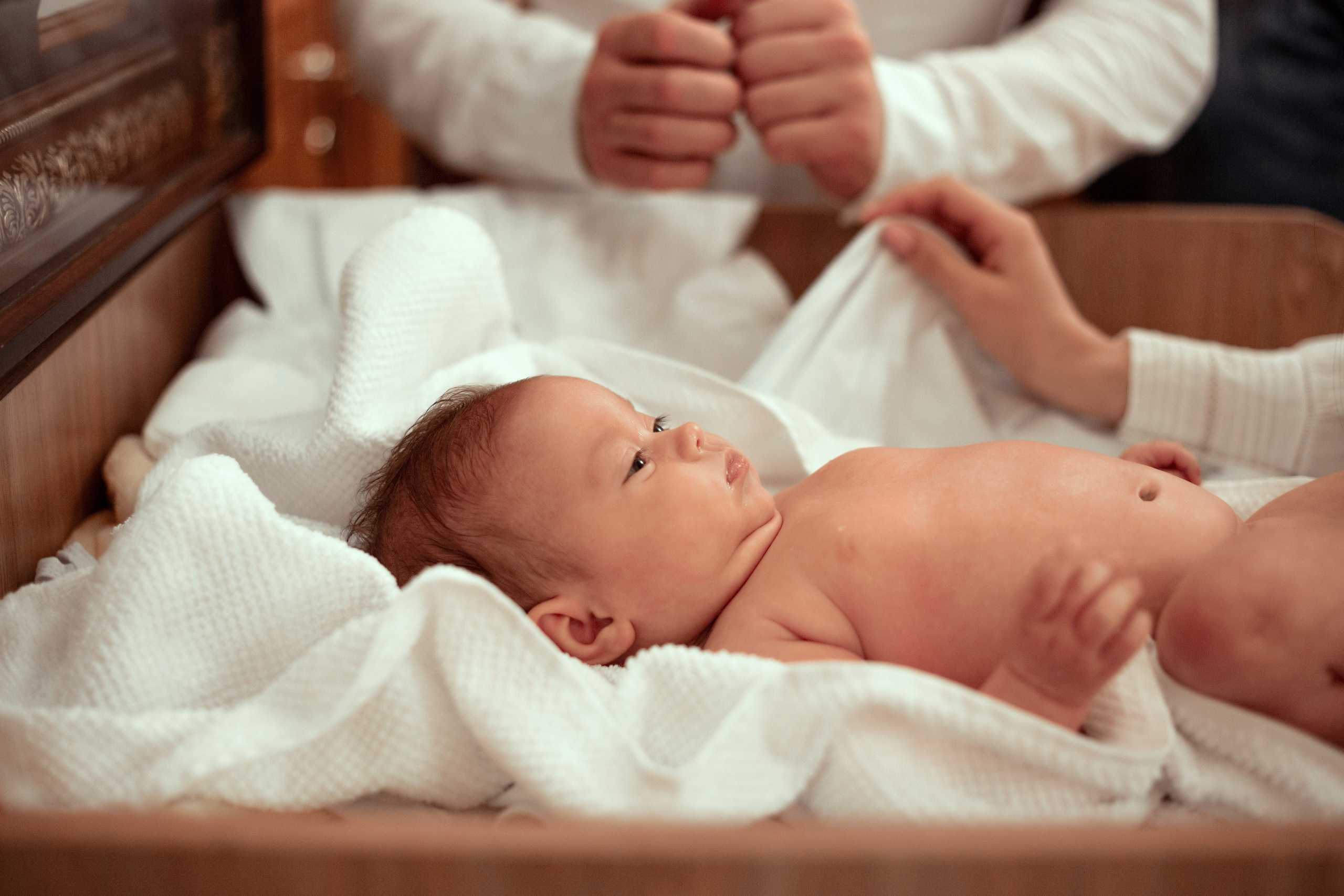 Крещение Варвары Храм Сергия Радонежского п. Ростоши. Фотограф новорожденных Оренбург Оксана Трофимова