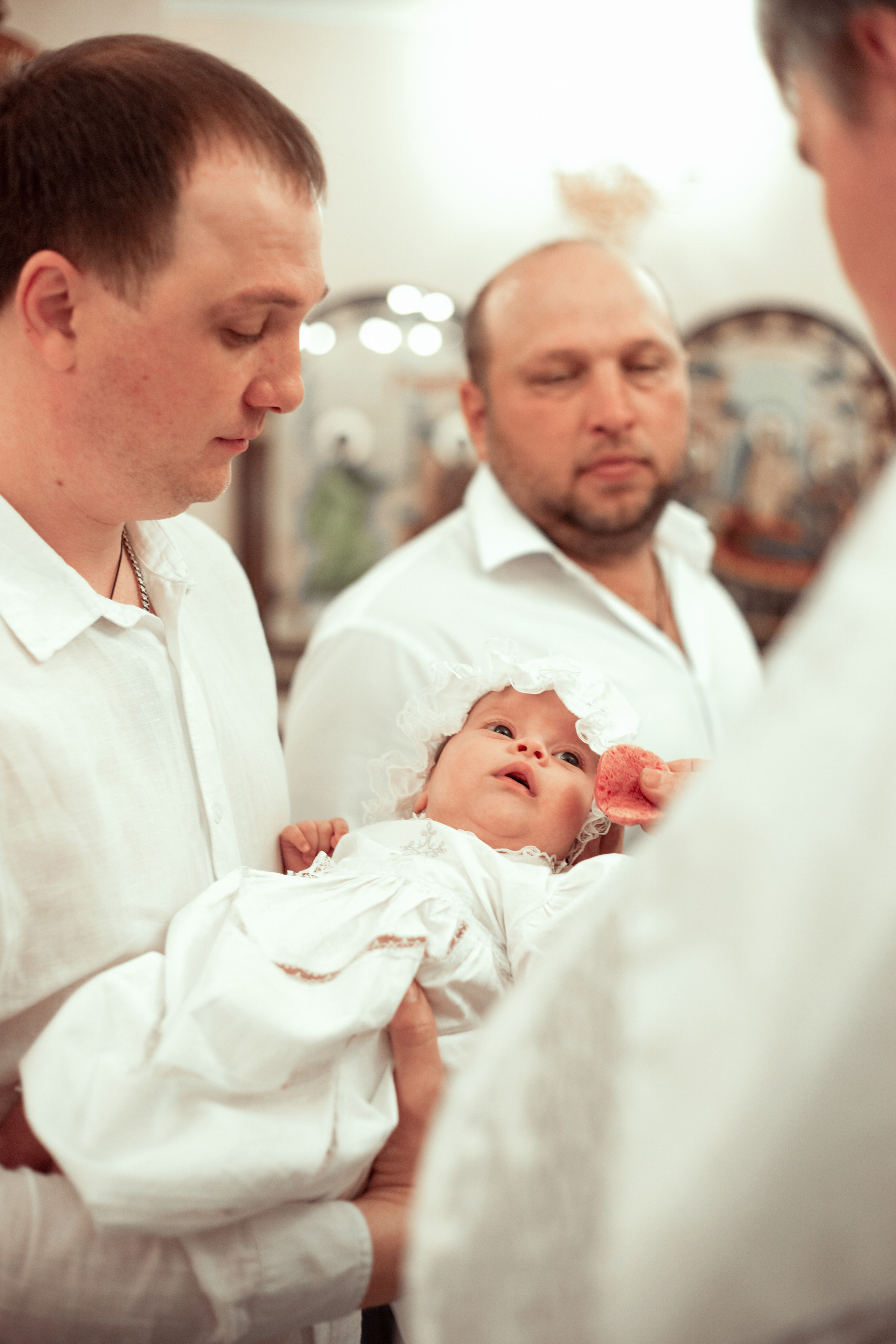 Крещение Варвары Храм Сергия Радонежского п. Ростоши. Фотограф новорожденных Оренбург Оксана Трофимова