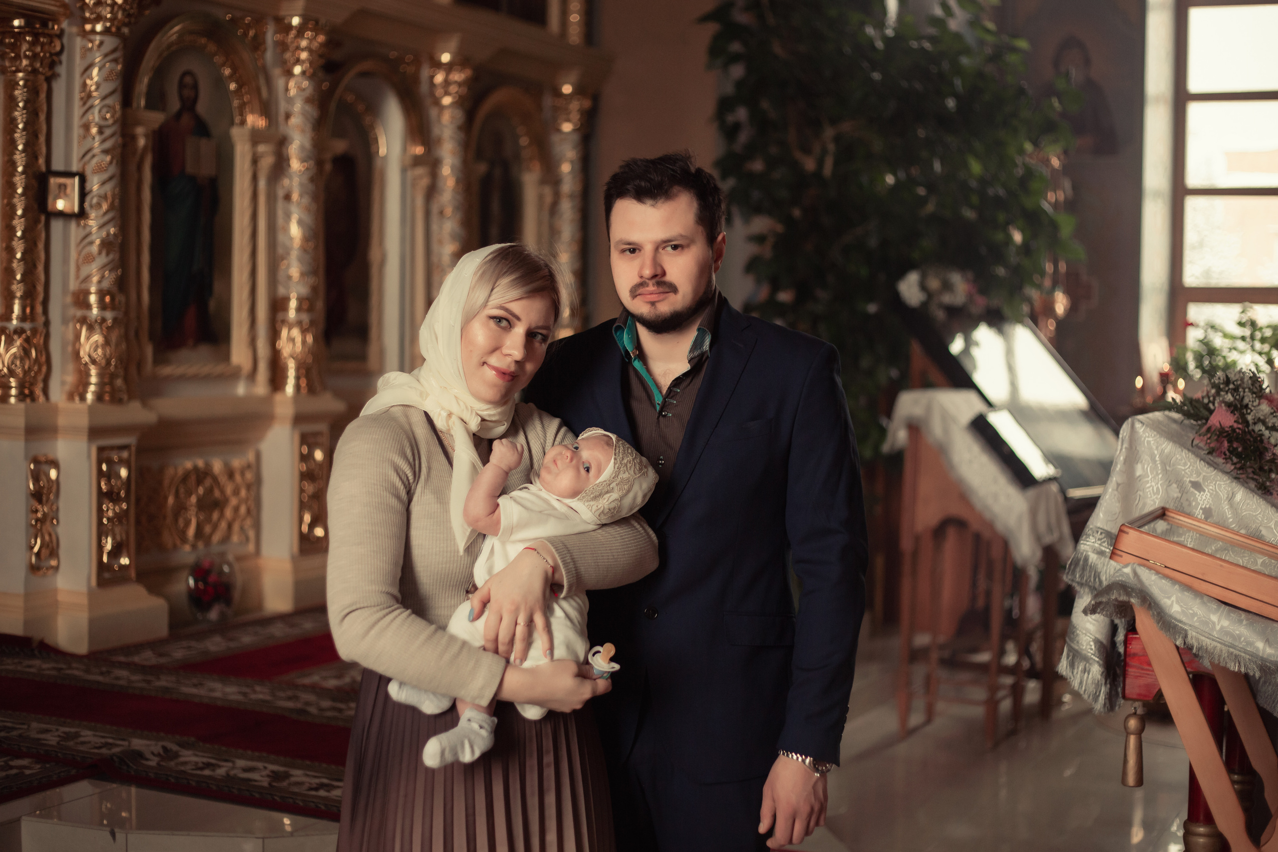 Крещение Миши Храм Серафима Саровского Пригородный. Фотограф новорожденных Оренбург Оксана Трофимова