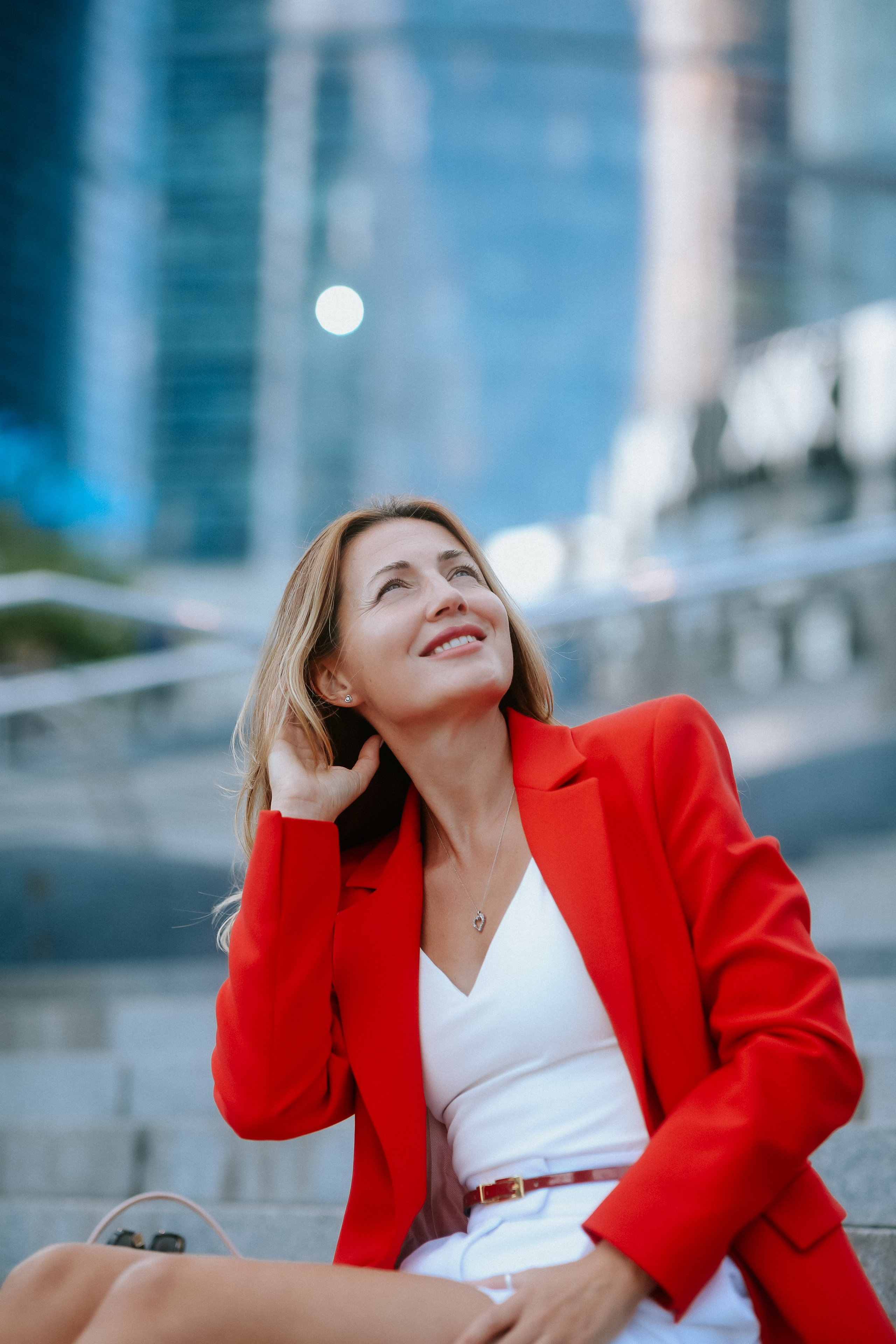 #МоскваСити#ГородскойСтиль#СтильнаяЖенщина#УспешнаяЖенщина#ДеловойОбраз#СовременнаяЖенщина#ФэшнФотография