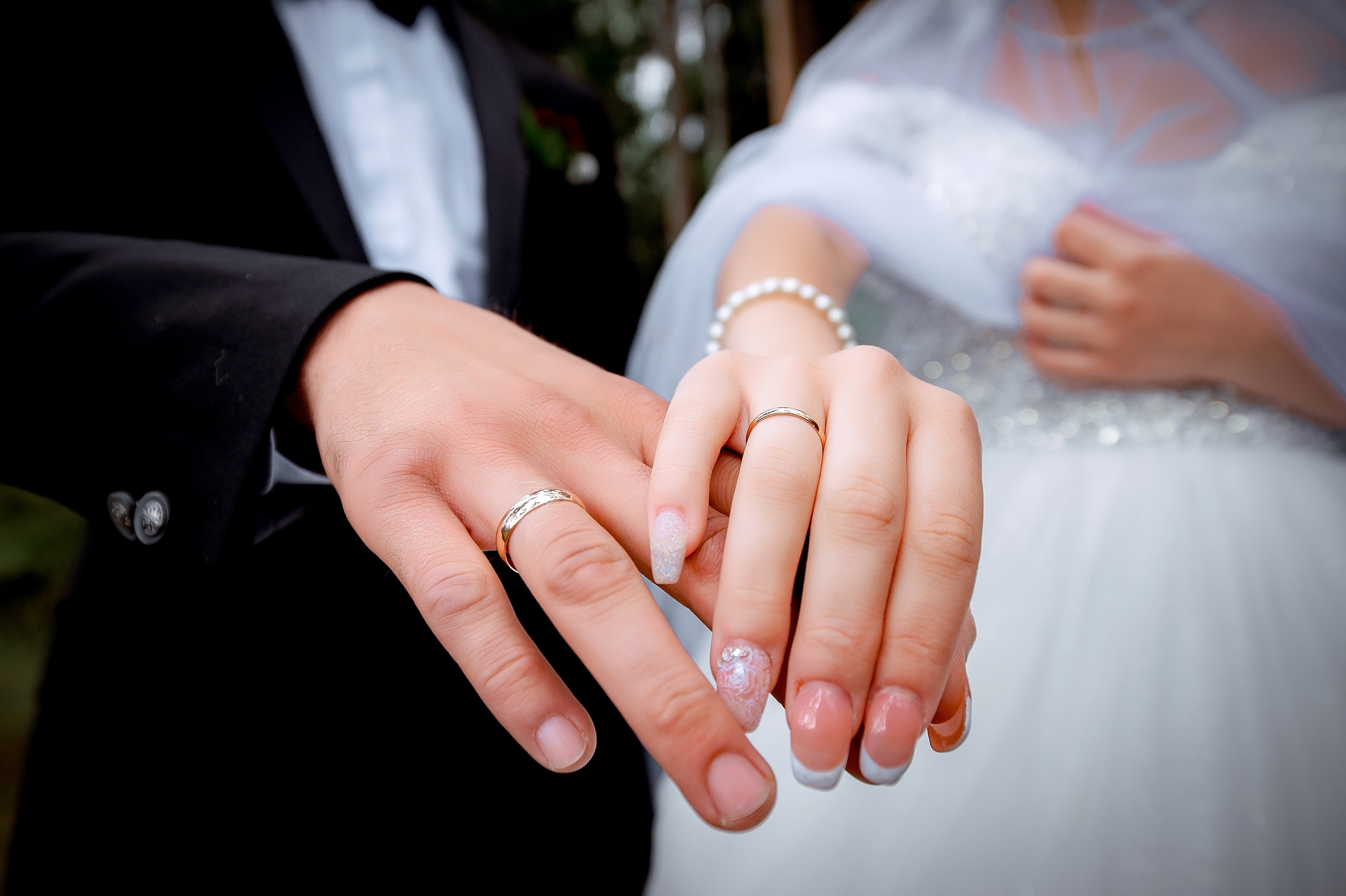 Свадебная фотопрогулка на Черном озере во Фрязино с банкетом в "Загоро. Свадебный и семейный фотограф Виктория Носачёва. Щелково, Москва и МО