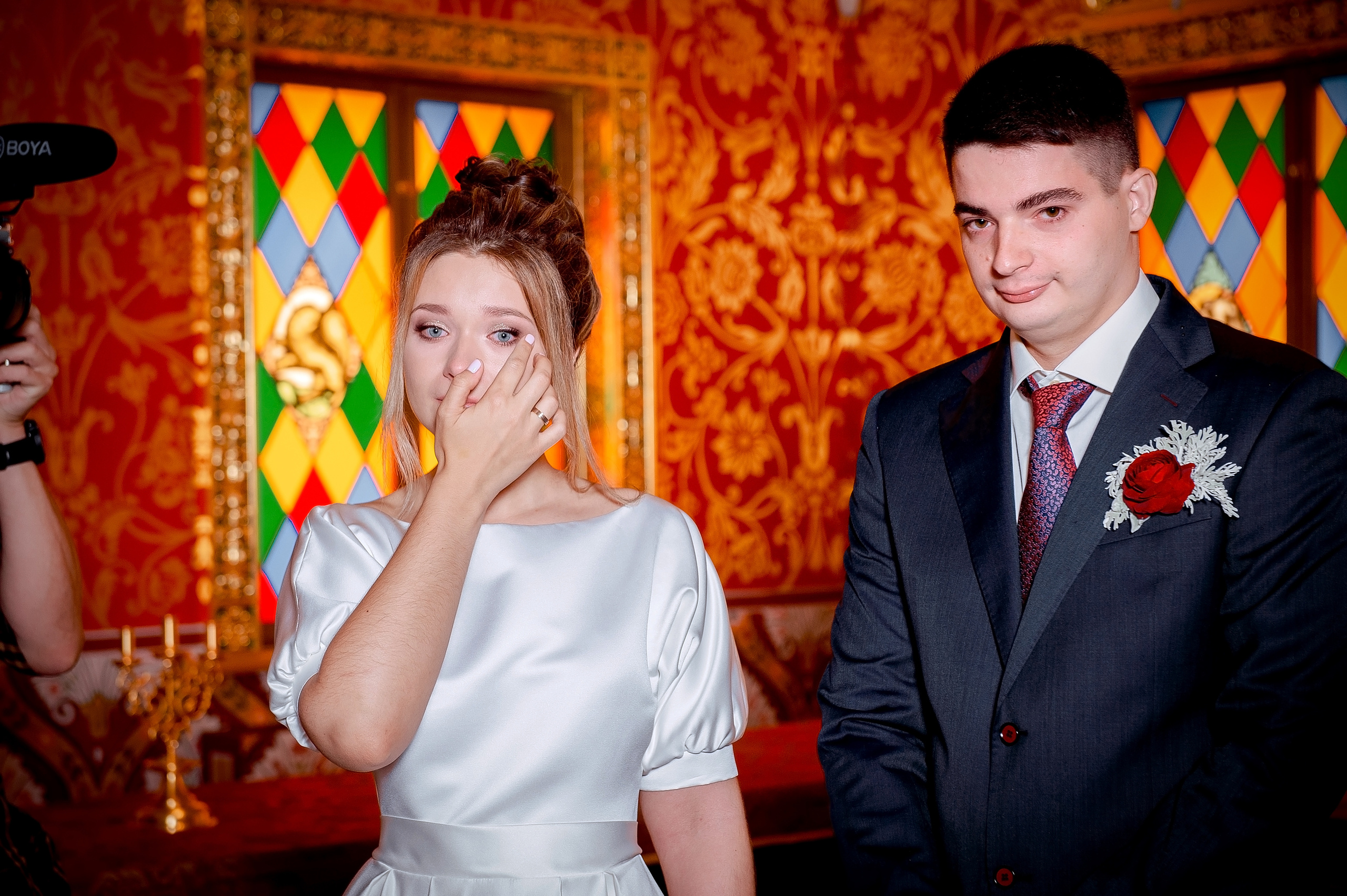 Свадьба с росписью в Дворце царя Алексея Михайловича и банкетом в Кари. Свадебный и семейный фотограф Виктория Носачёва. Щелково, Москва и МО