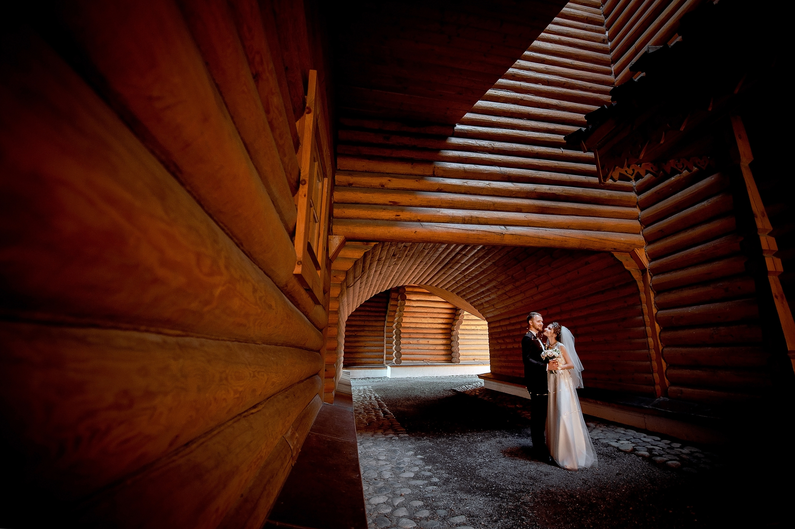 Свадебный фотограф парк Коломенское.