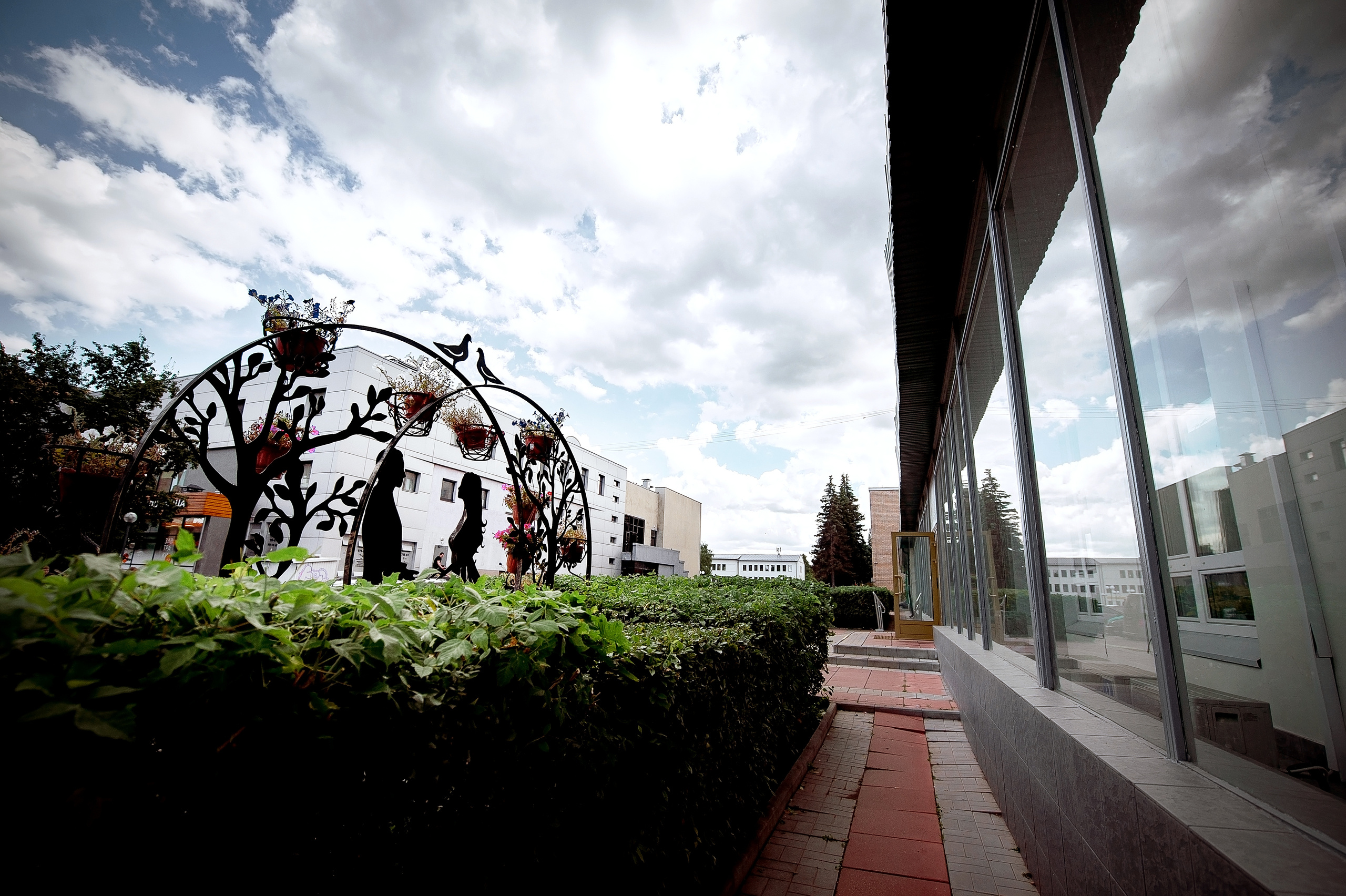 Свадебная фотопрогулка на Черном озере во Фрязино с банкетом в "Загоро. Свадебный и семейный фотограф Виктория Носачёва. Щелково, Москва и МО