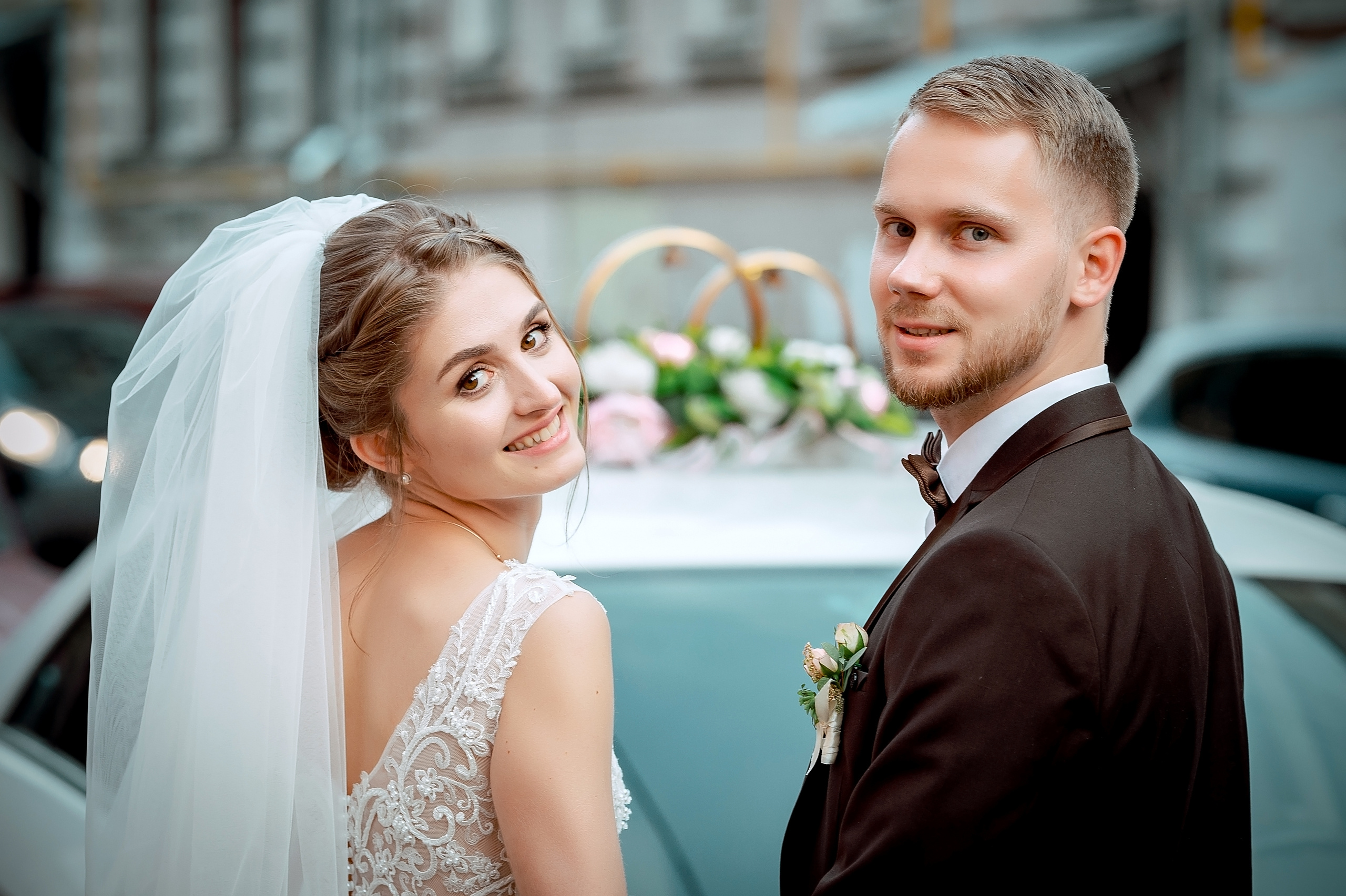 Свадебная фотопрогулка в Коломенском летом. Свадебный и семейный фотограф Виктория Носачёва. Щелково, Москва и МО