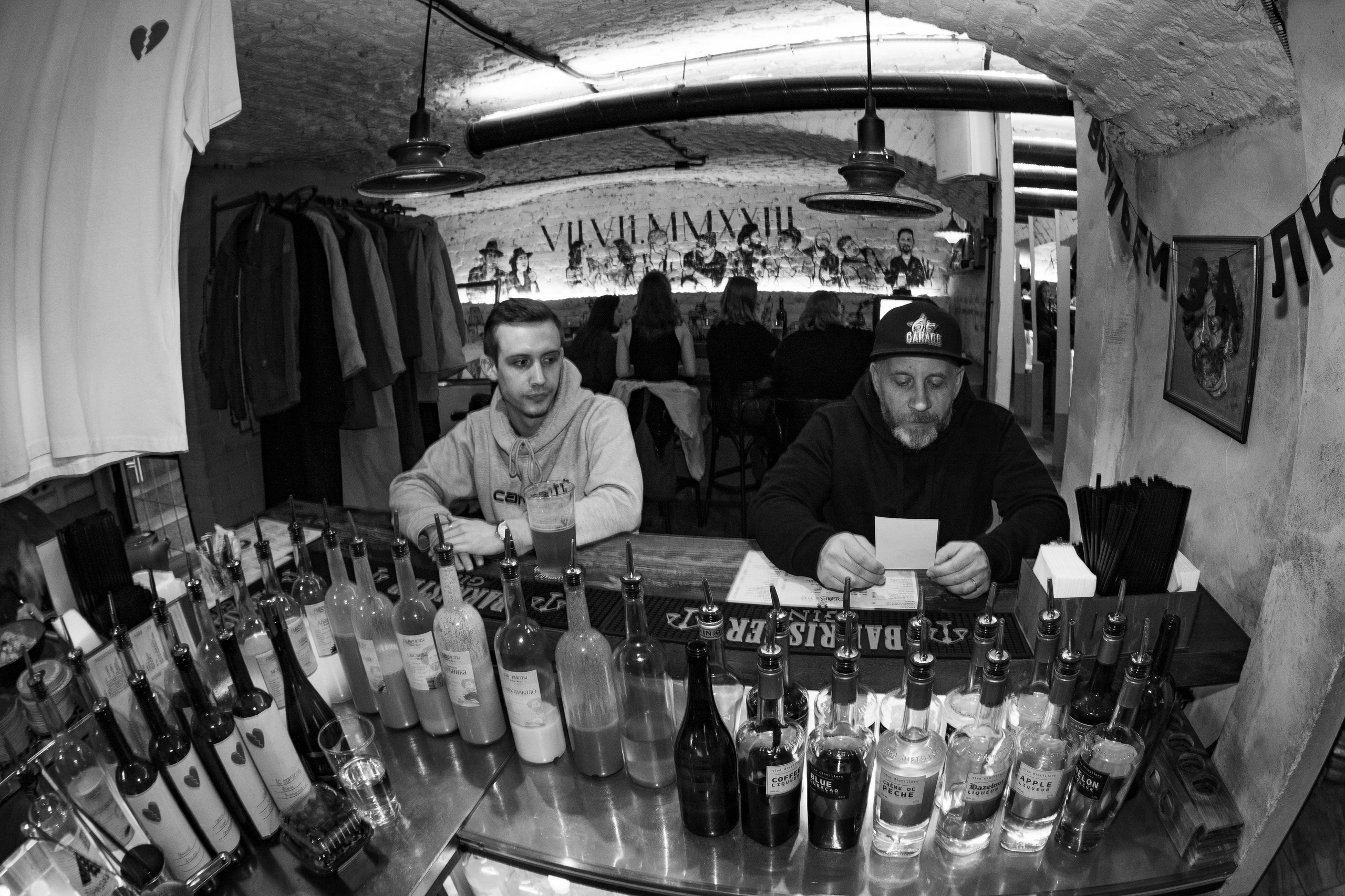 Гостевая смена Бара разбитых сердец в баре Обормоты. Концертный и репортажный фотограф в Санкт-Петербурге Слава Пахомов