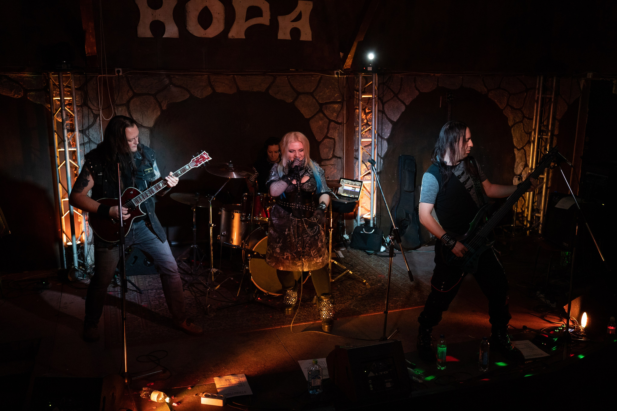 Ночь На Земле|Нора, Псков. Концертный и репортажный фотограф в Санкт-Петербурге Слава Пахомов