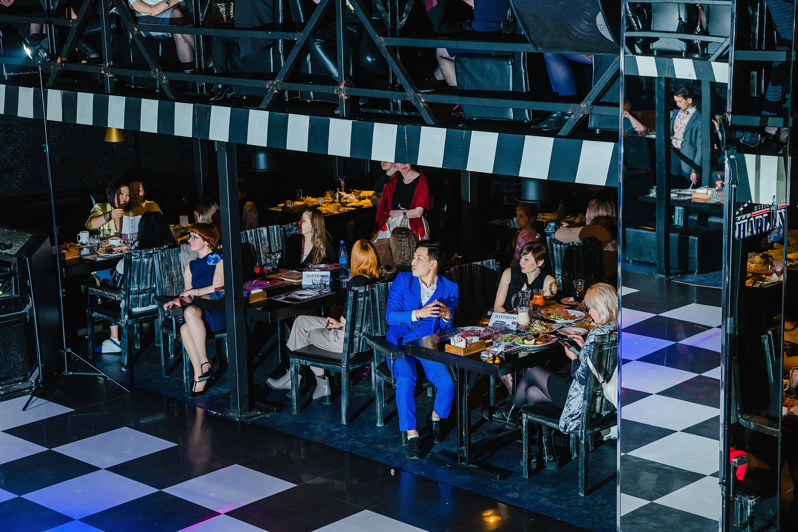 Шоу Талантов Миссис Бурятия. Фотограф и видеограф в Улан-Удэ: Аюна Габагуева и Артём Шаханов