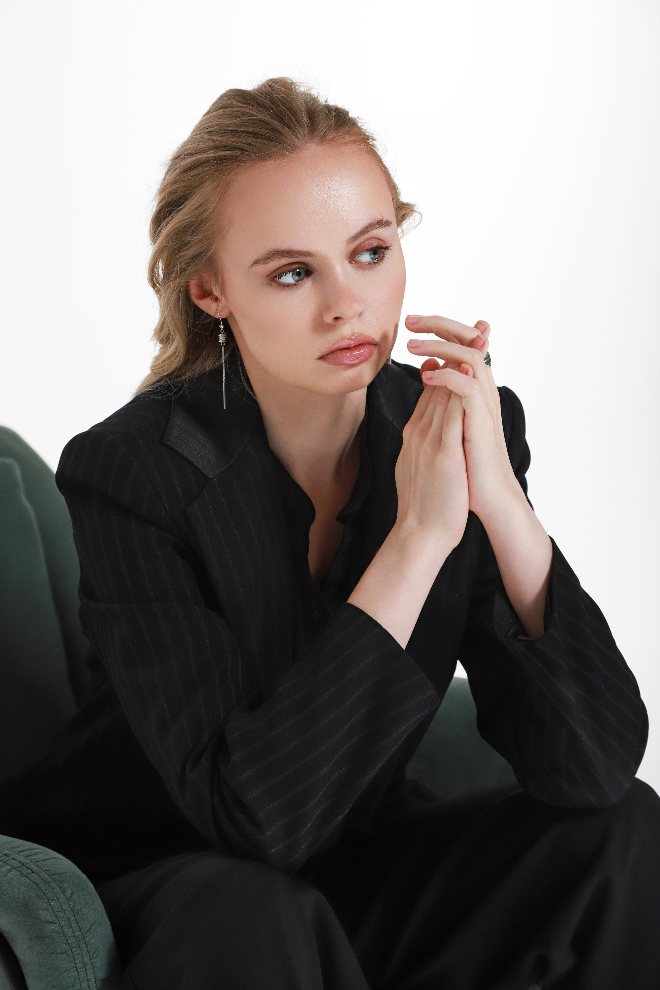 Деловой портрет для актрисы Марии. Портретный фотограф в Москве Антонина Коршунова