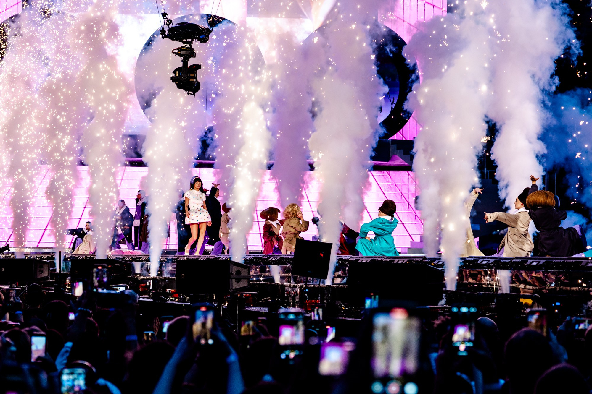 Zivert. Магия музыки в кадре: Концертная Фотография