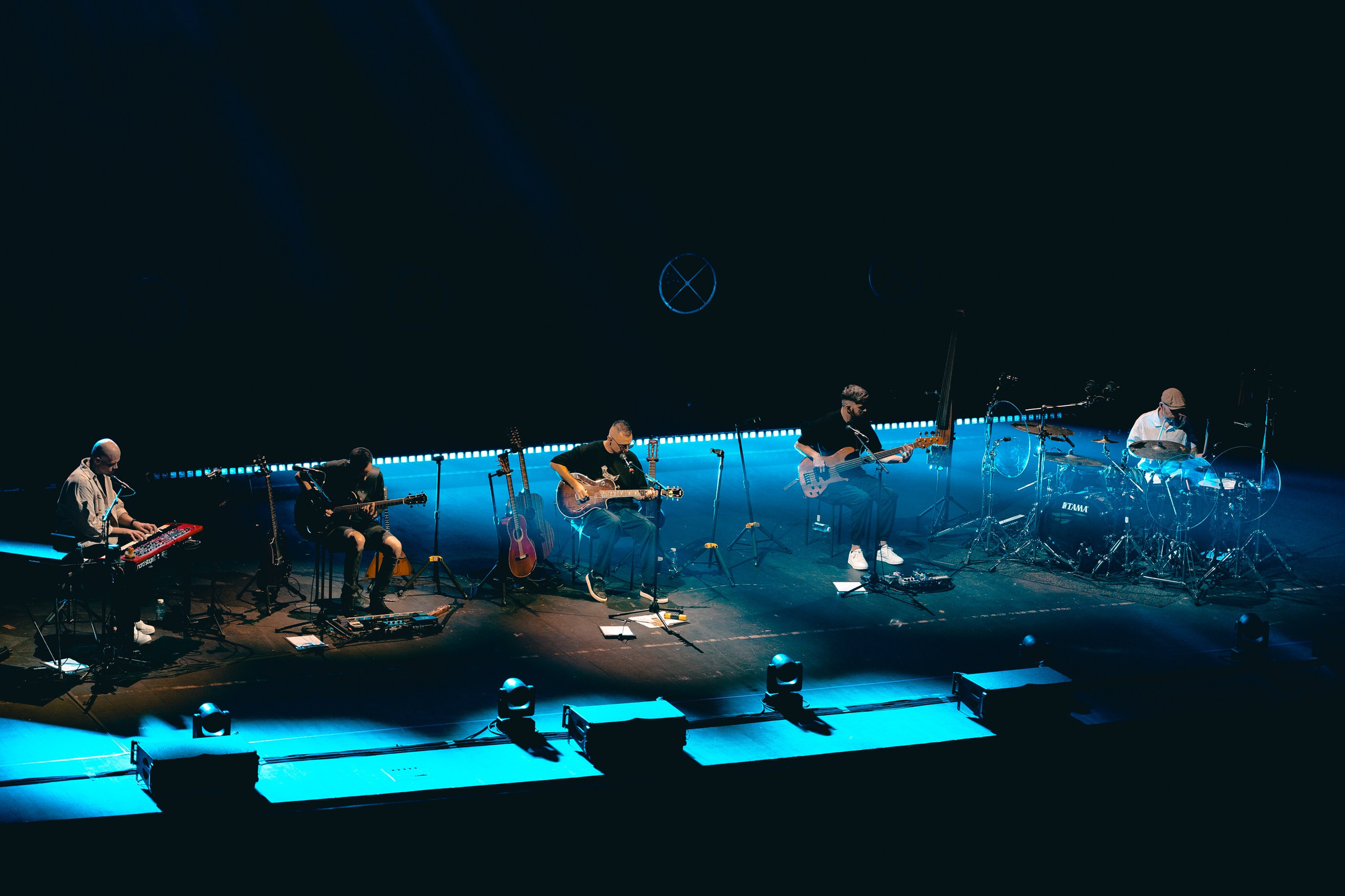 Звери. Магия музыки в кадре: Концертная Фотография