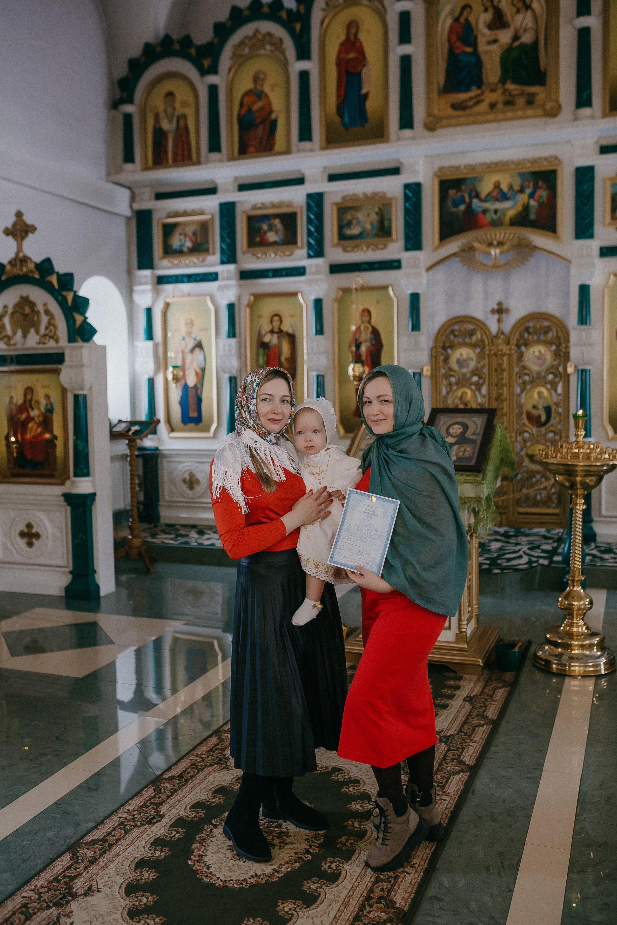 Крещение Ксении. Храм Симеона Верхотурского п.Барсово. Семейный фотограф в Сургуте