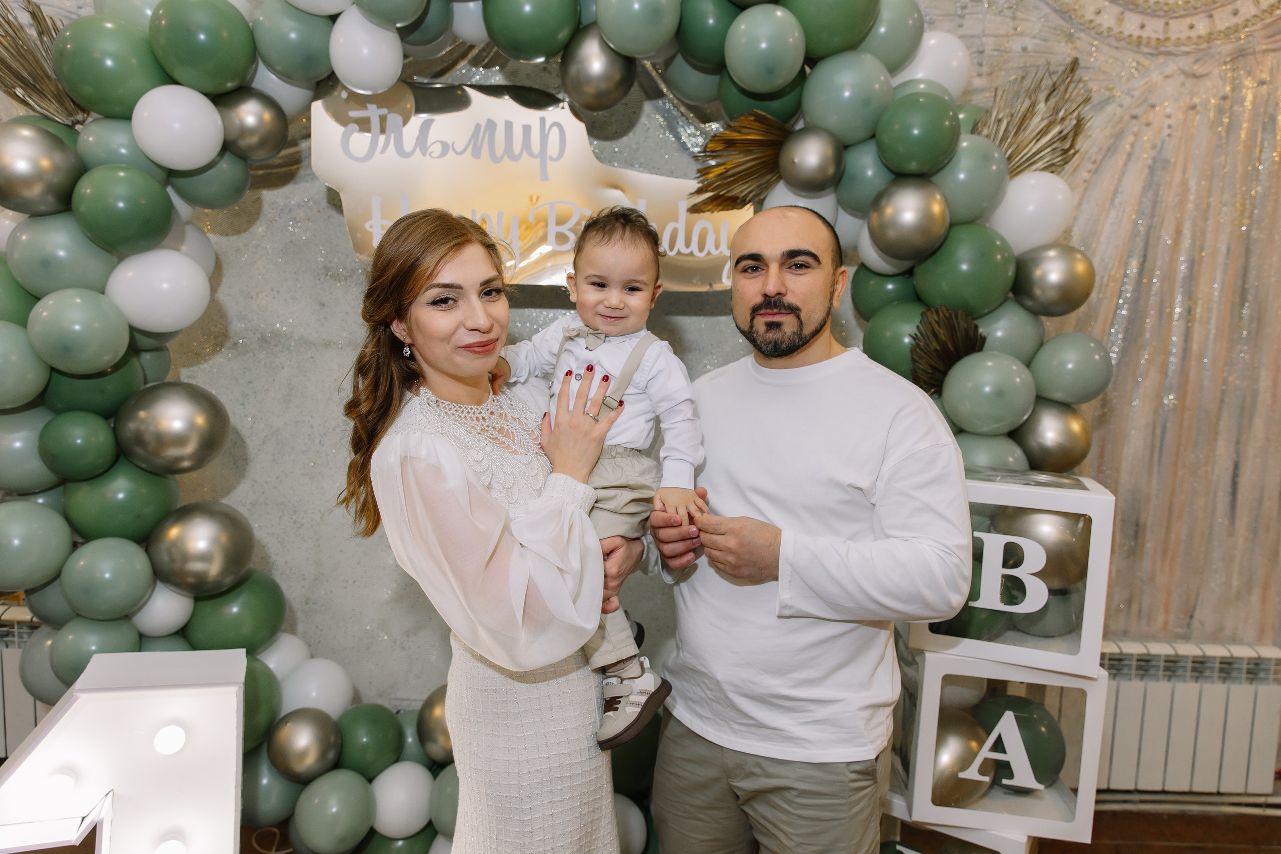 День рождения 1 годик Эльмиру. Свадебный фотограф в Новосибирске Лидия Александровна